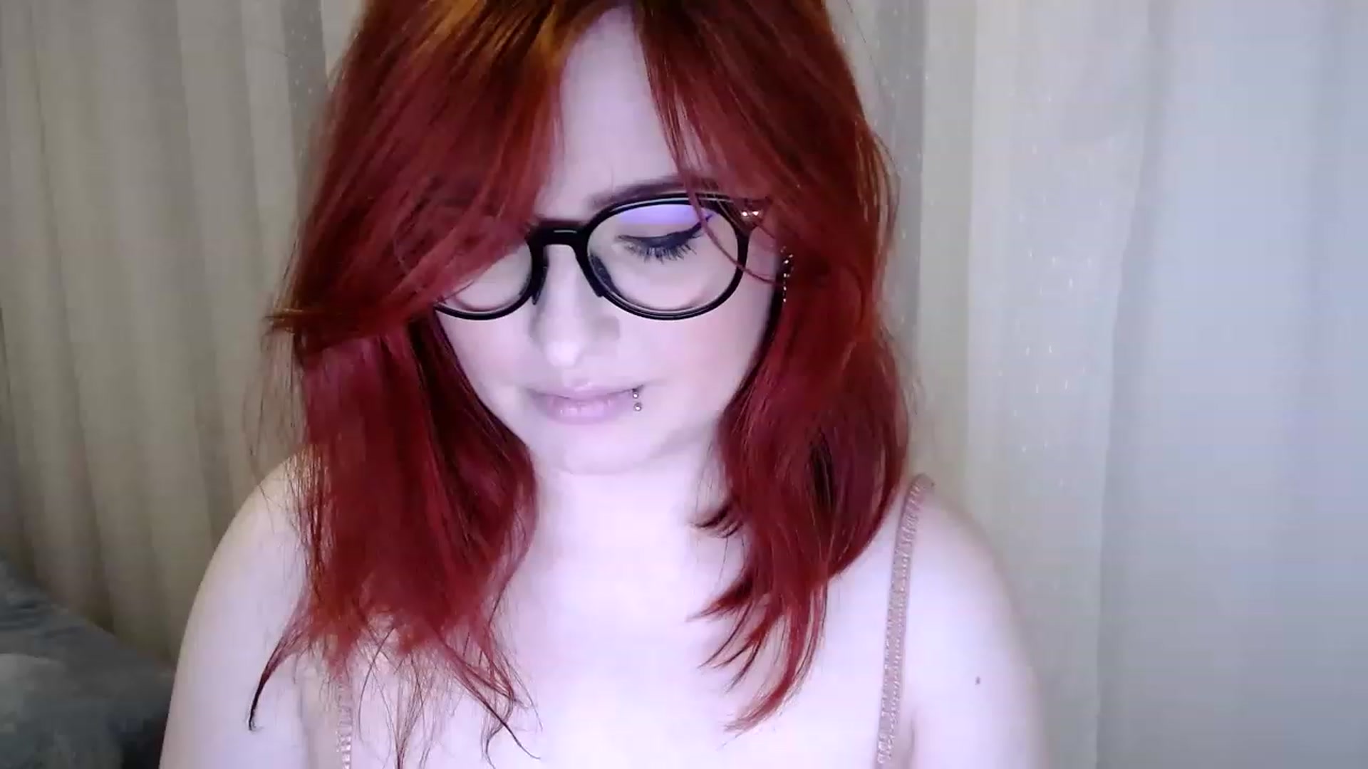 Gallery image thumbnail from EvaStar19's myfreecams stream on, 12/08/2022, 15:13 image 3 of 20