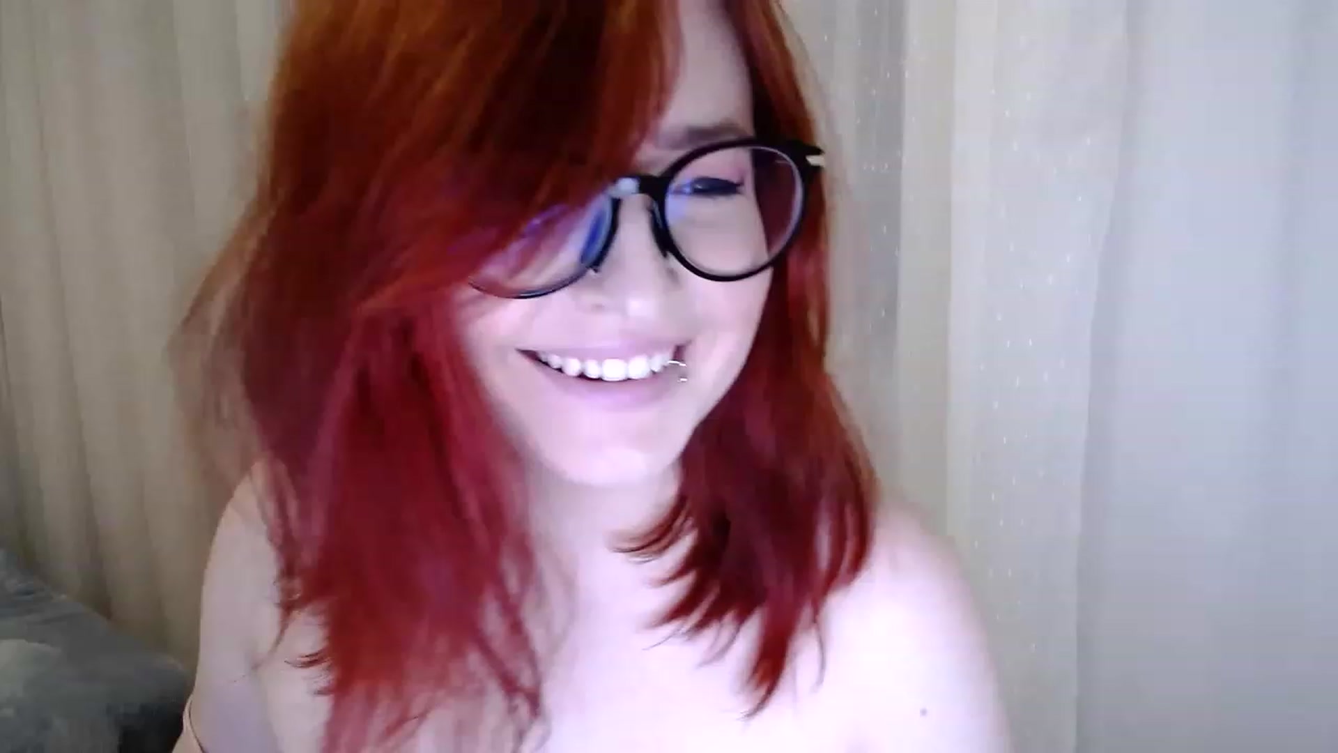 Gallery image thumbnail from EvaStar19's myfreecams stream on, 12/08/2022, 15:13 image 9 of 20