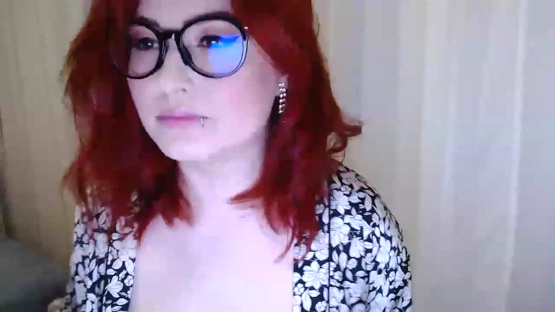 Gallery image thumbnail from EvaStar19's myfreecams stream on, 12/15/2022, 15:24 image 5 of 20