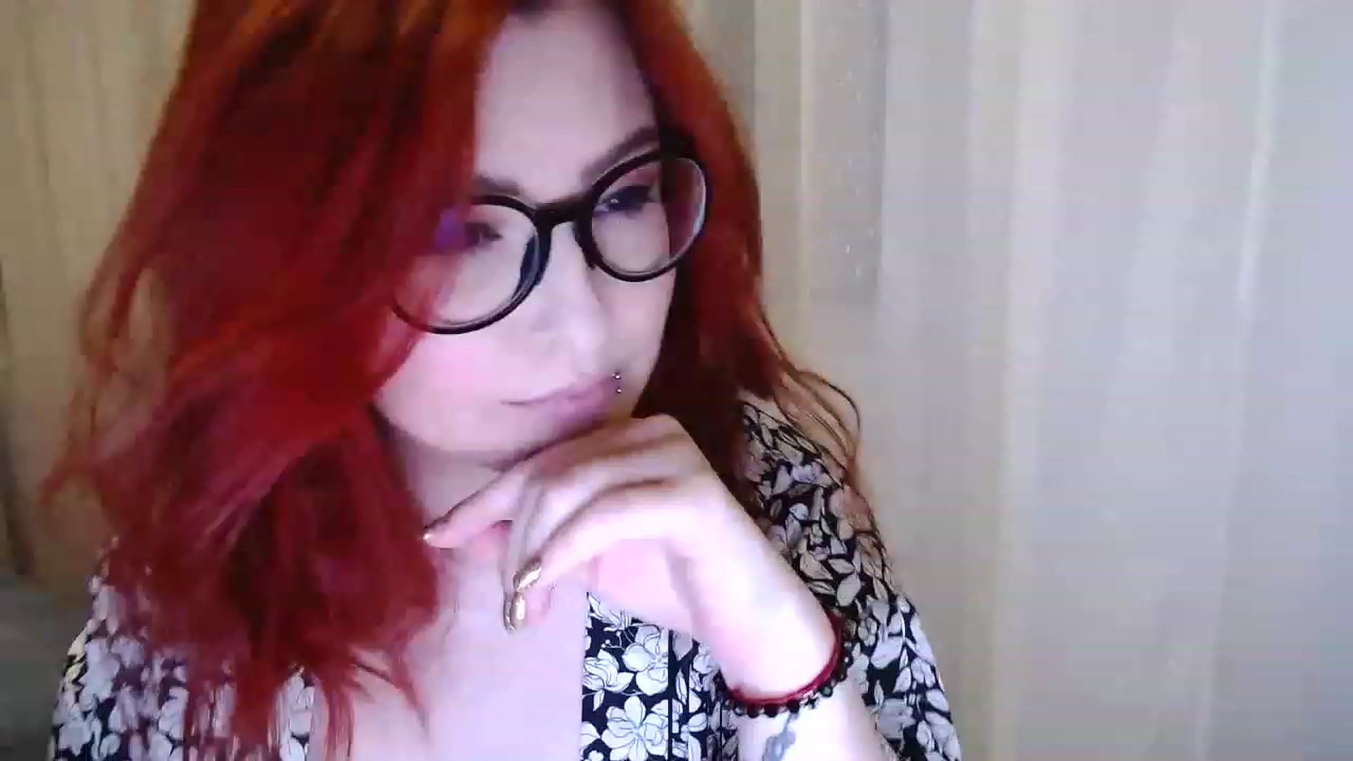 Gallery image thumbnail from EvaStar19's myfreecams stream on, 12/15/2022, 15:24 image 19 of 20