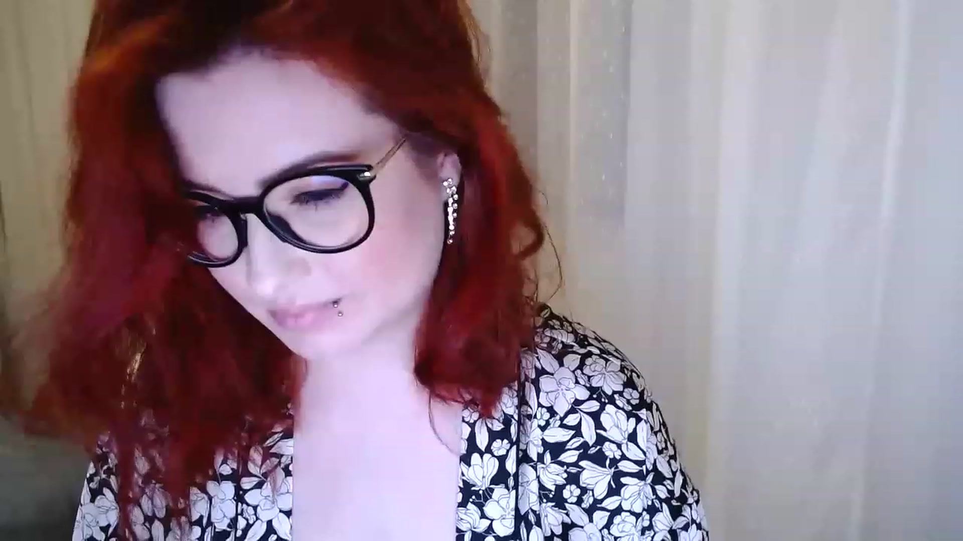 Gallery image thumbnail from EvaStar19's myfreecams stream on, 12/15/2022, 15:24 image 18 of 20