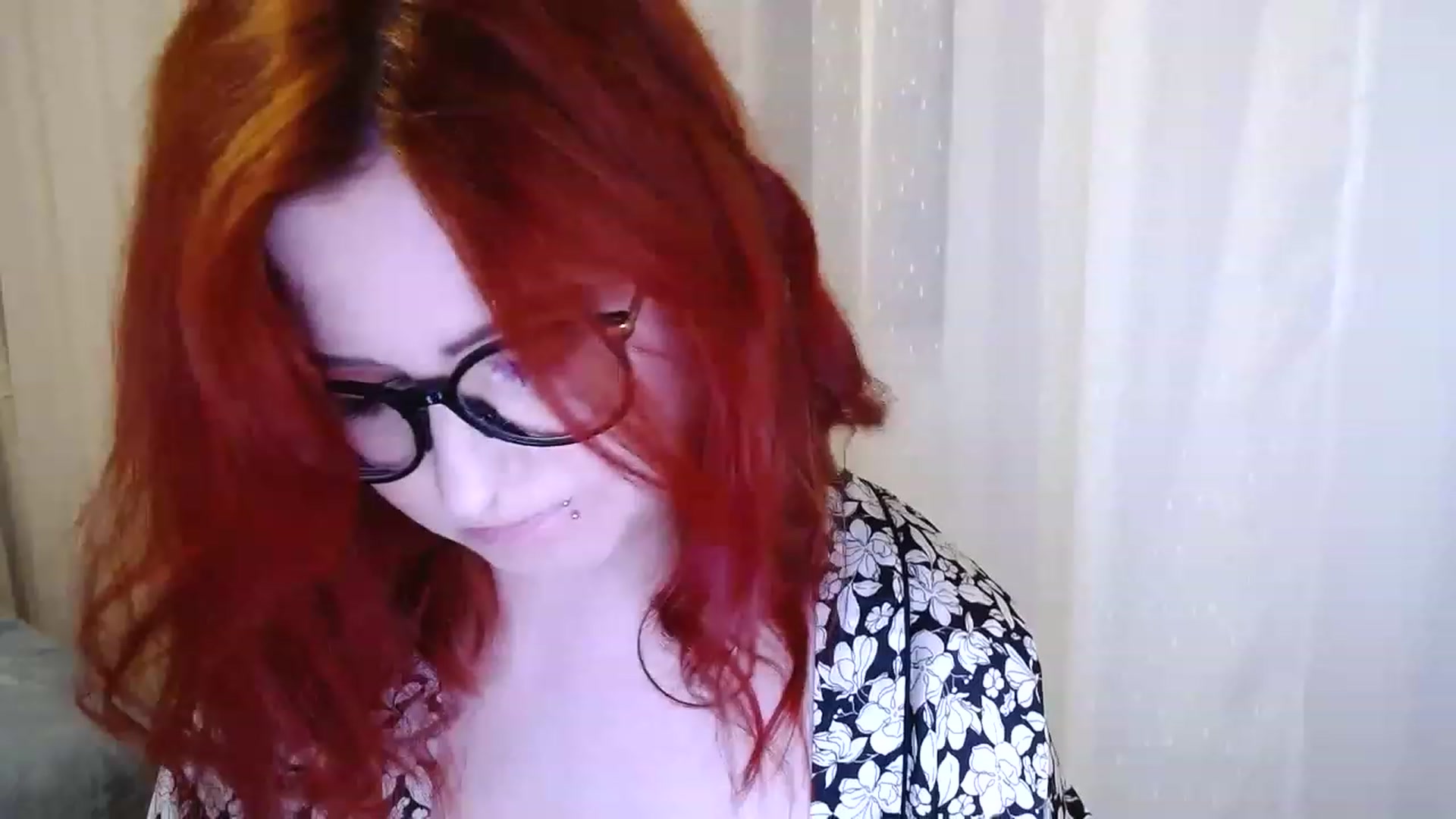 Gallery image thumbnail from EvaStar19's myfreecams stream on, 12/15/2022, 15:24 image 16 of 20