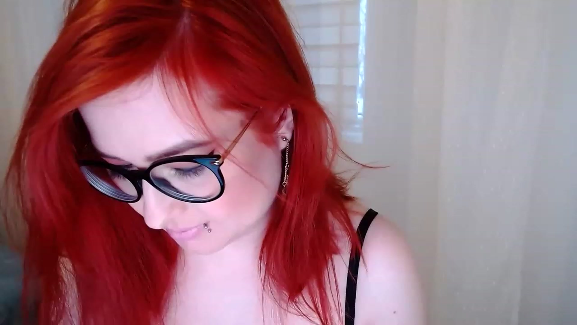 Gallery image thumbnail from EvaStar19's myfreecams stream on, 12/23/2022, 14:11 image 7 of 20