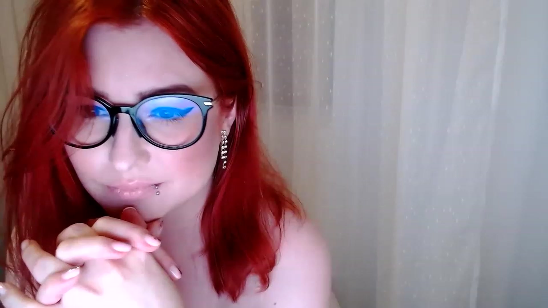 Gallery image thumbnail from EvaStar19's myfreecams stream on, 12/28/2022, 17:35 image 9 of 20