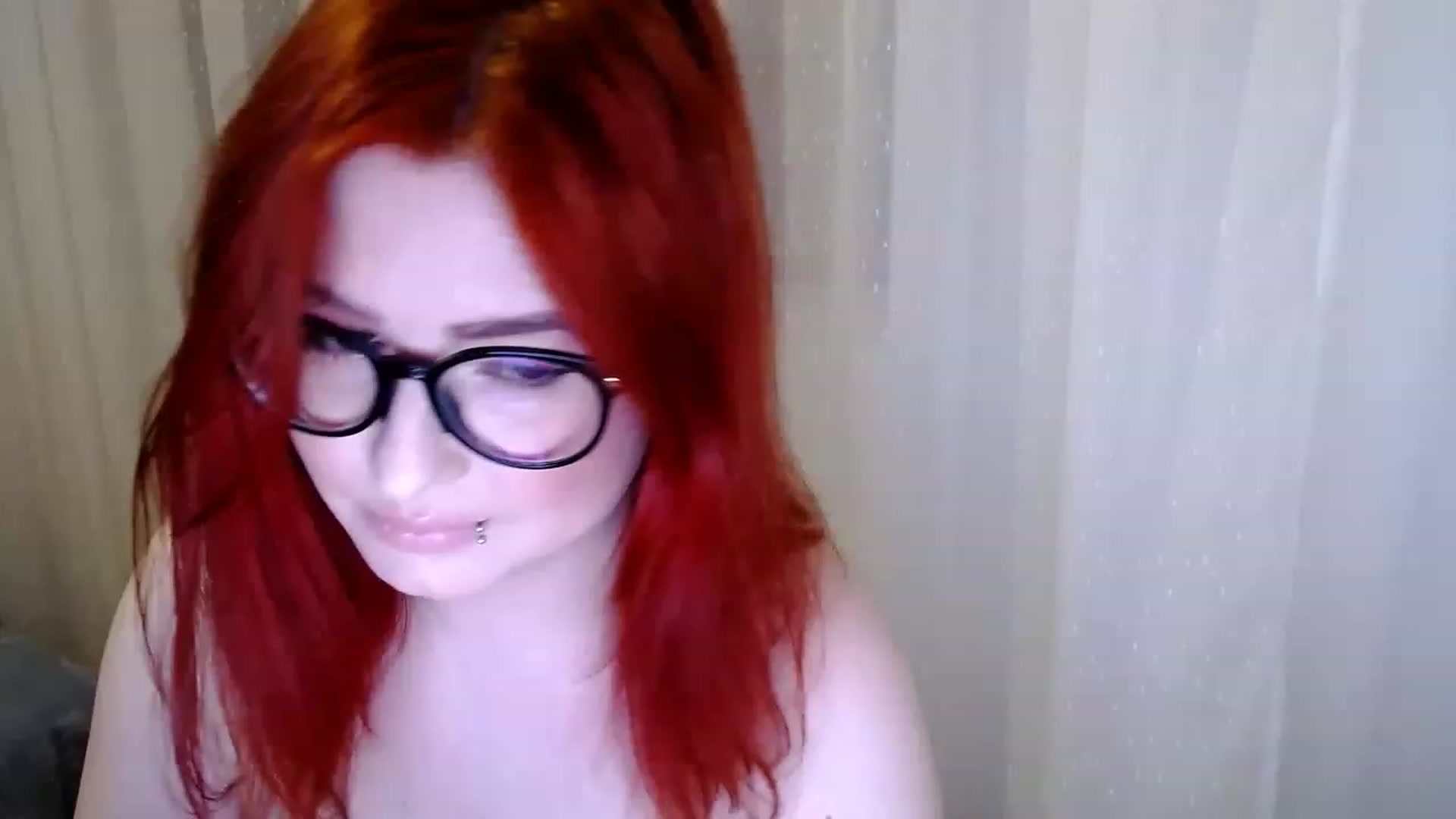 Gallery image thumbnail from EvaStar19's myfreecams stream on, 12/28/2022, 17:35 image 5 of 20