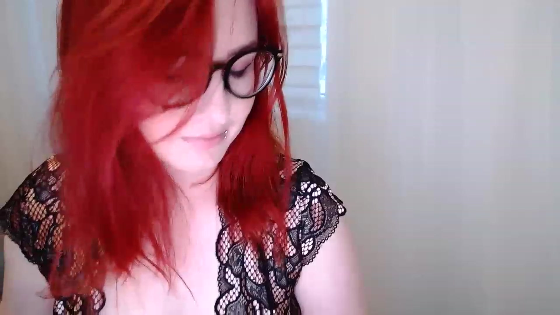 Gallery image thumbnail from EvaStar19's myfreecams stream on, 12/29/2022, 14:39 image 7 of 20