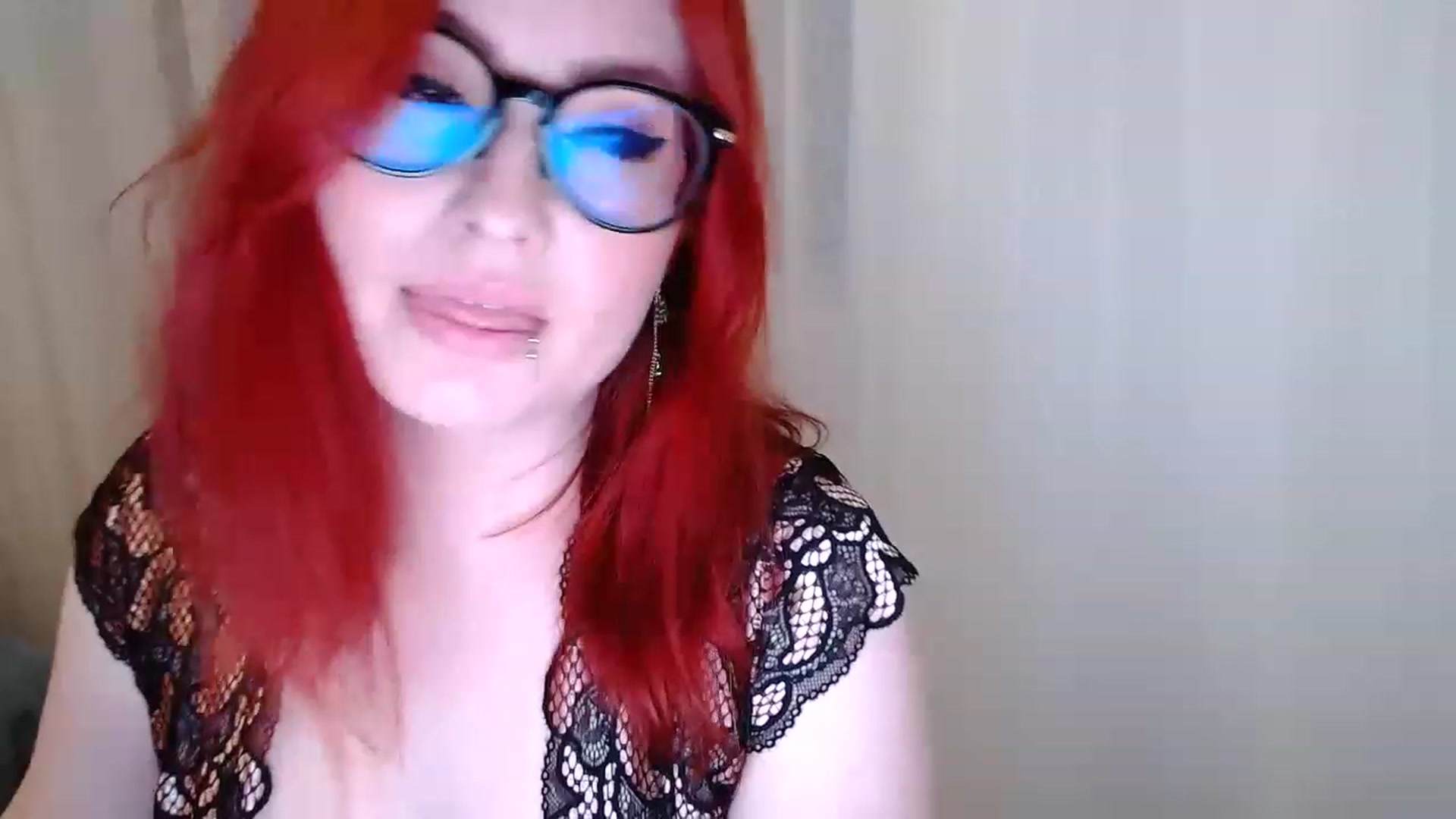 Gallery image thumbnail from EvaStar19's myfreecams stream on, 12/29/2022, 15:07 image 8 of 20