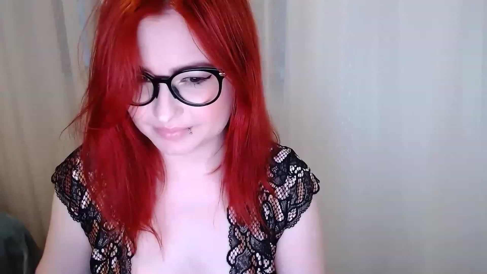 Gallery image thumbnail from EvaStar19's myfreecams stream on, 12/29/2022, 15:07 image 4 of 20