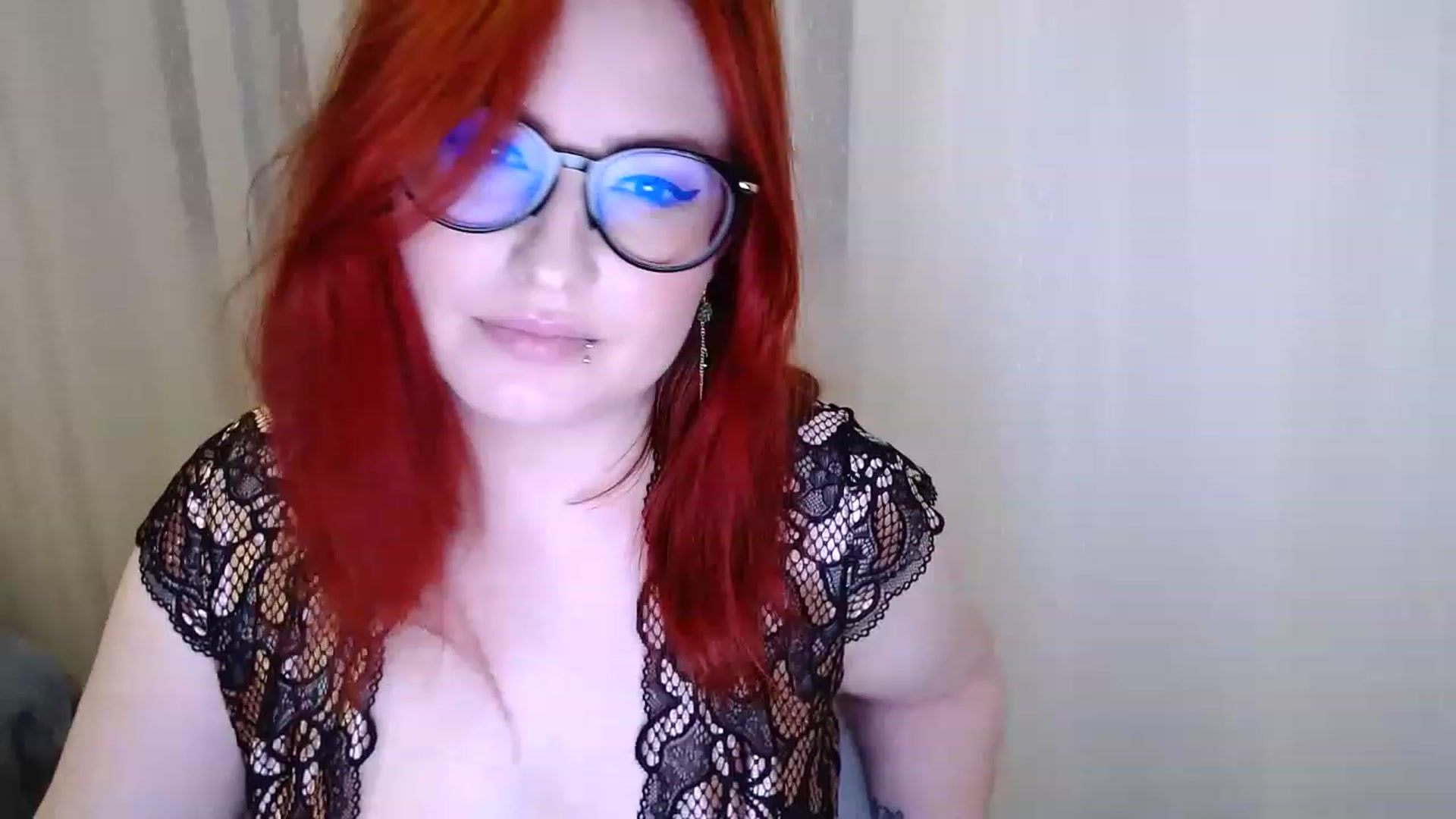 Gallery image thumbnail from EvaStar19's myfreecams stream on, 12/29/2022, 15:07 image 15 of 20