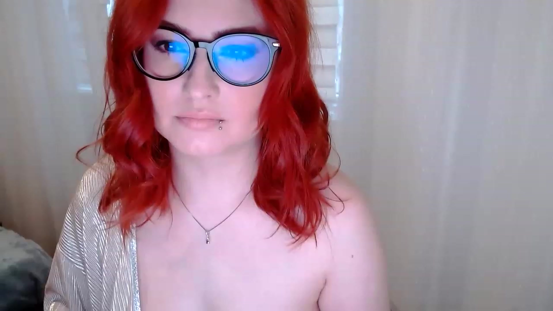 Gallery image thumbnail from EvaStar19's myfreecams stream on, 01/12/2023, 14:21 image 7 of 20