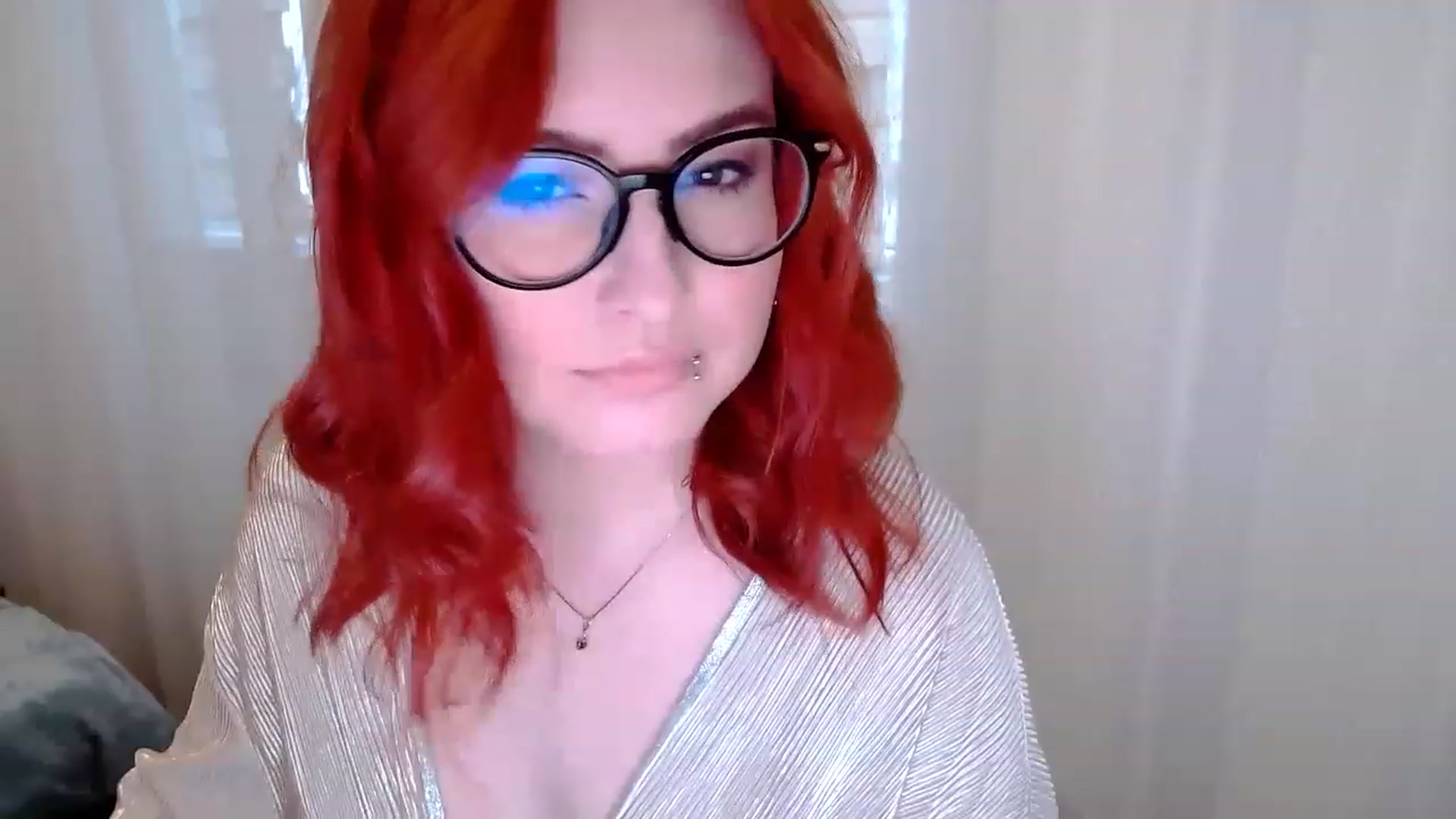 Gallery image thumbnail from EvaStar19's myfreecams stream on, 01/12/2023, 14:21 image 4 of 20