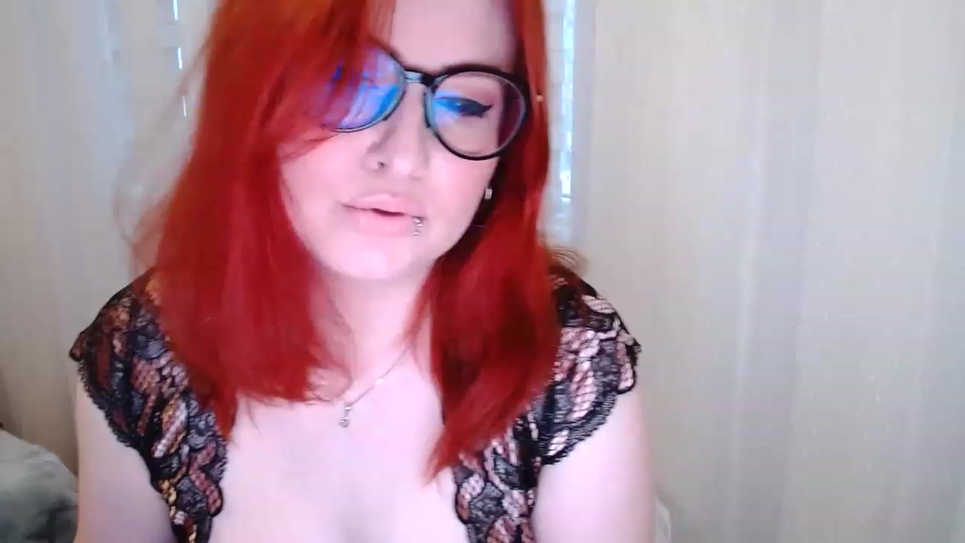 Gallery image thumbnail from EvaStar19's myfreecams stream on, 01/16/2023, 15:42 image 7 of 20