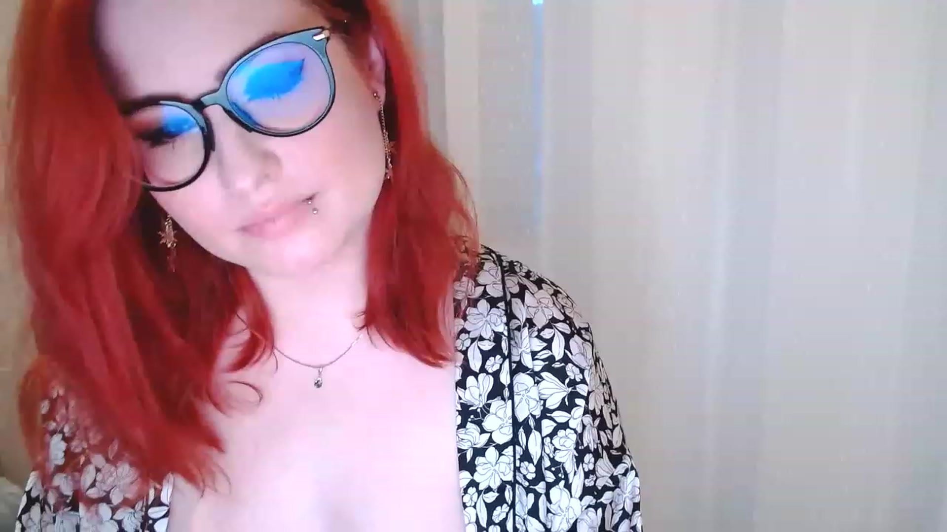 Gallery image thumbnail from EvaStar19's myfreecams stream on, 01/17/2023, 16:46 image 10 of 20