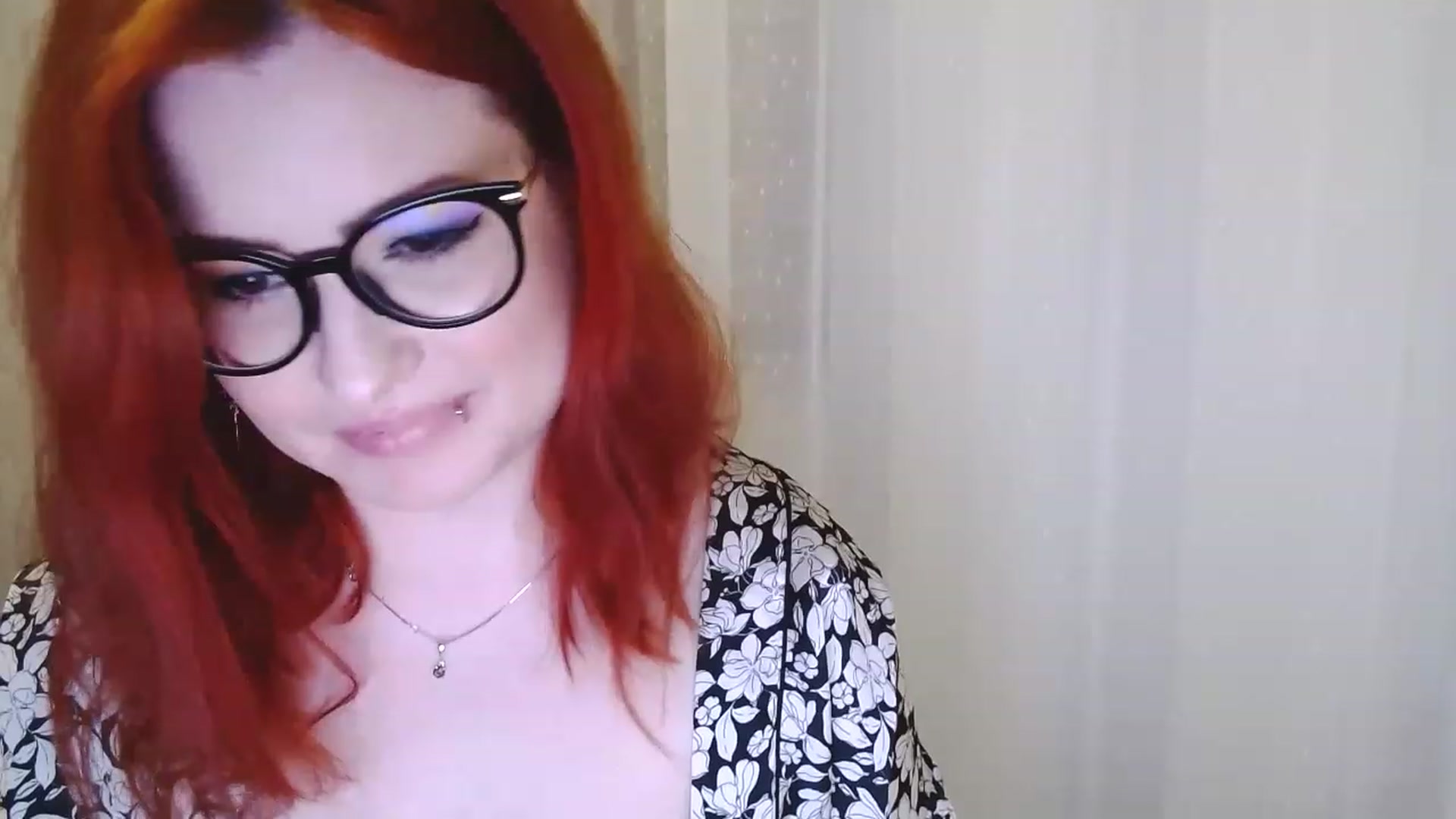 Gallery image thumbnail from EvaStar19's myfreecams stream on, 01/17/2023, 16:46 image 18 of 20
