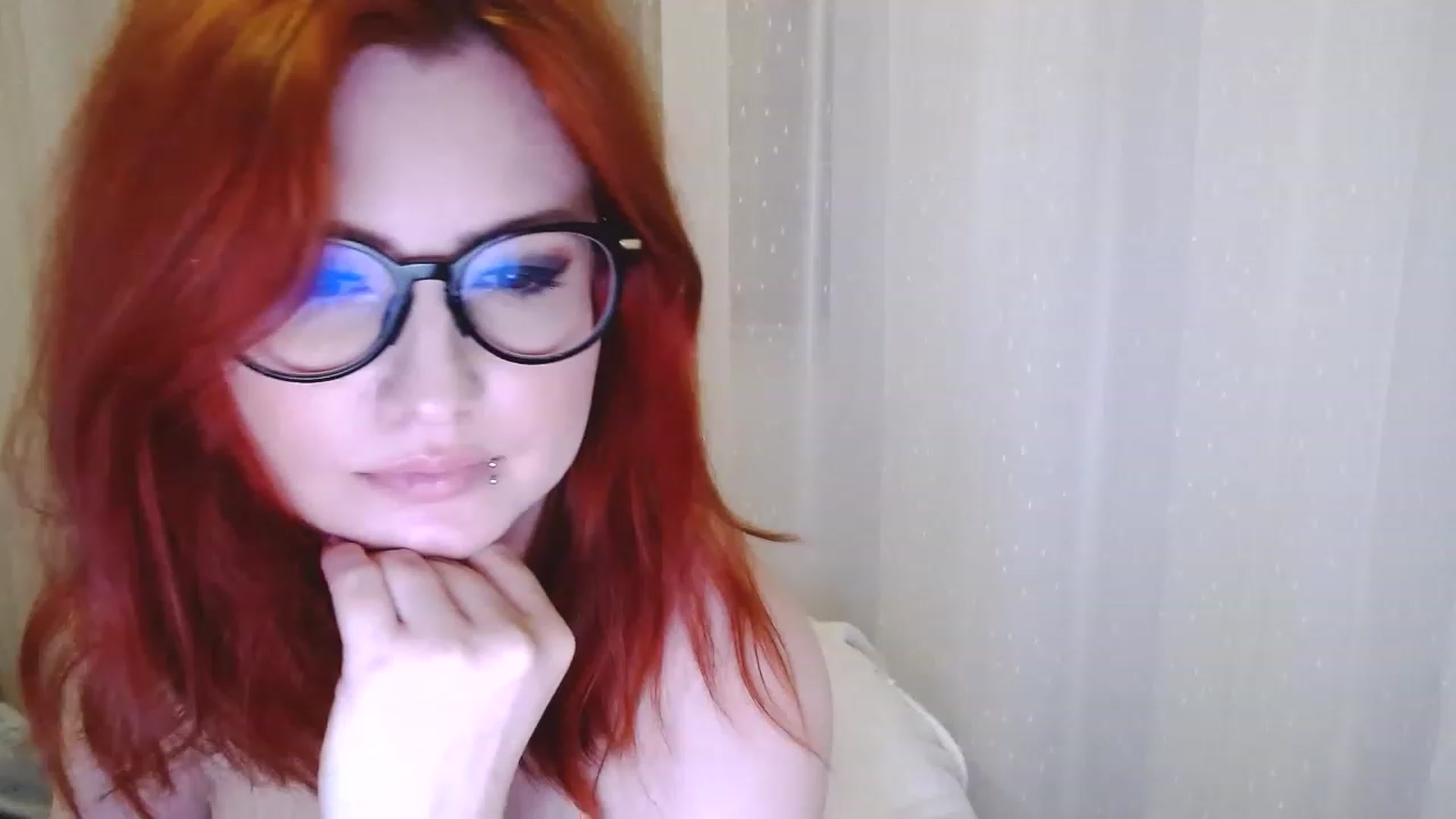 Gallery image thumbnail from EvaStar19's myfreecams stream on, 01/17/2023, 16:53 image 7 of 20