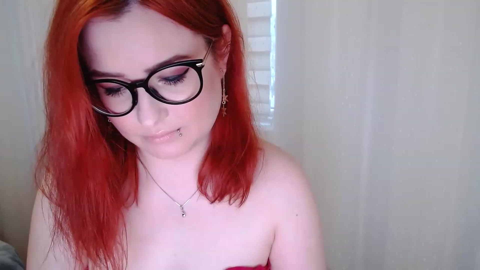 Gallery image thumbnail from EvaStar19's myfreecams stream on, 01/26/2023, 13:15 image 5 of 20