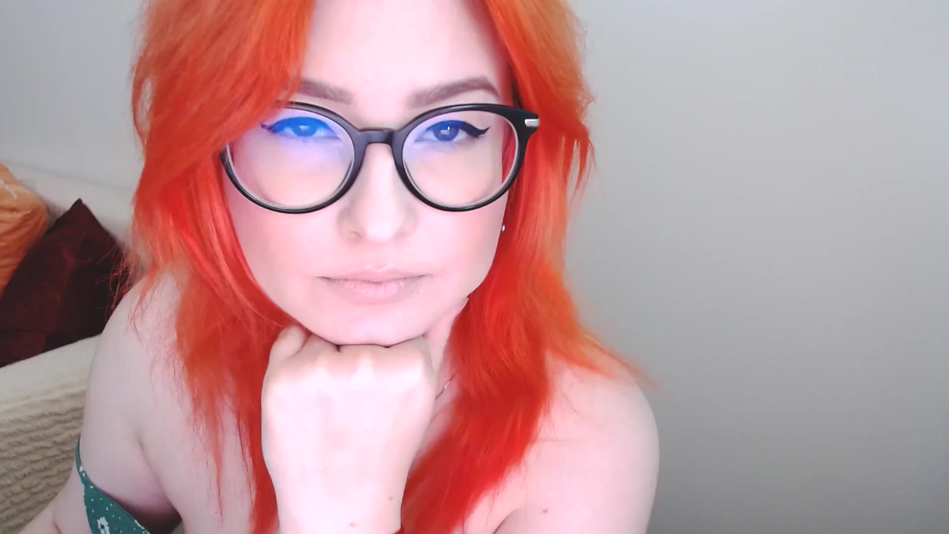 Gallery image thumbnail from EvaStar19's myfreecams stream on, 06/03/2024, 12:03 image 1 of 20