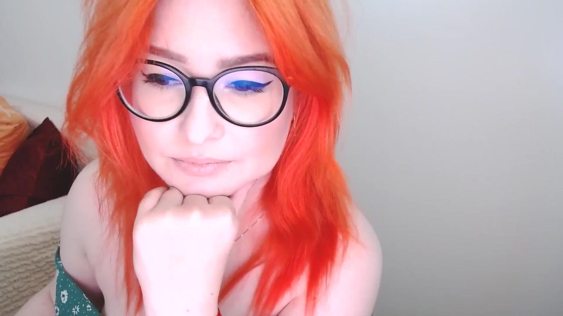 Gallery image thumbnail from EvaStar19's myfreecams stream on, 06/03/2024, 12:03 image 14 of 20