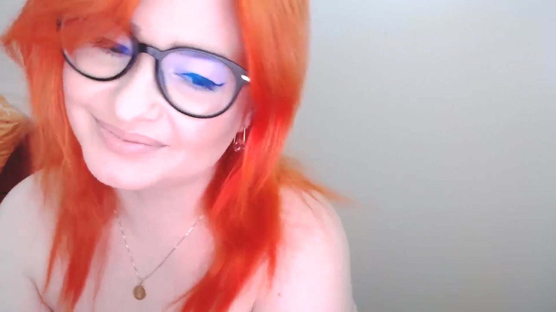 Gallery image thumbnail from EvaStar19's myfreecams stream on, 06/03/2024, 12:03 image 11 of 20