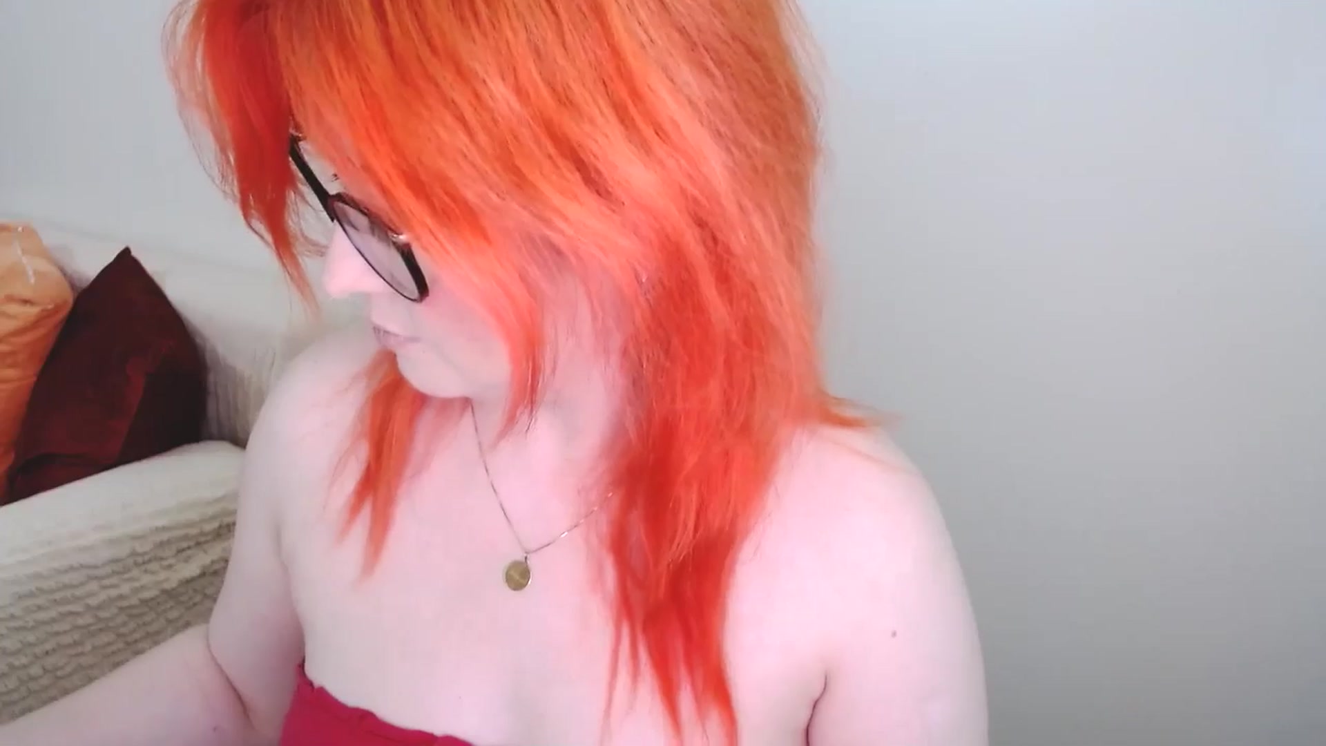 Gallery image thumbnail from EvaStar19's myfreecams stream on, 06/08/2024, 12:21 image 7 of 20