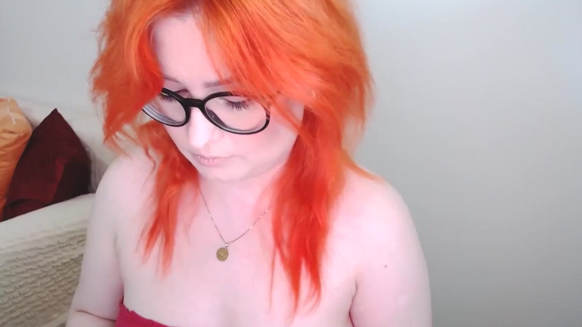Gallery image thumbnail from EvaStar19's myfreecams stream on, 06/08/2024, 12:21 image 3 of 20