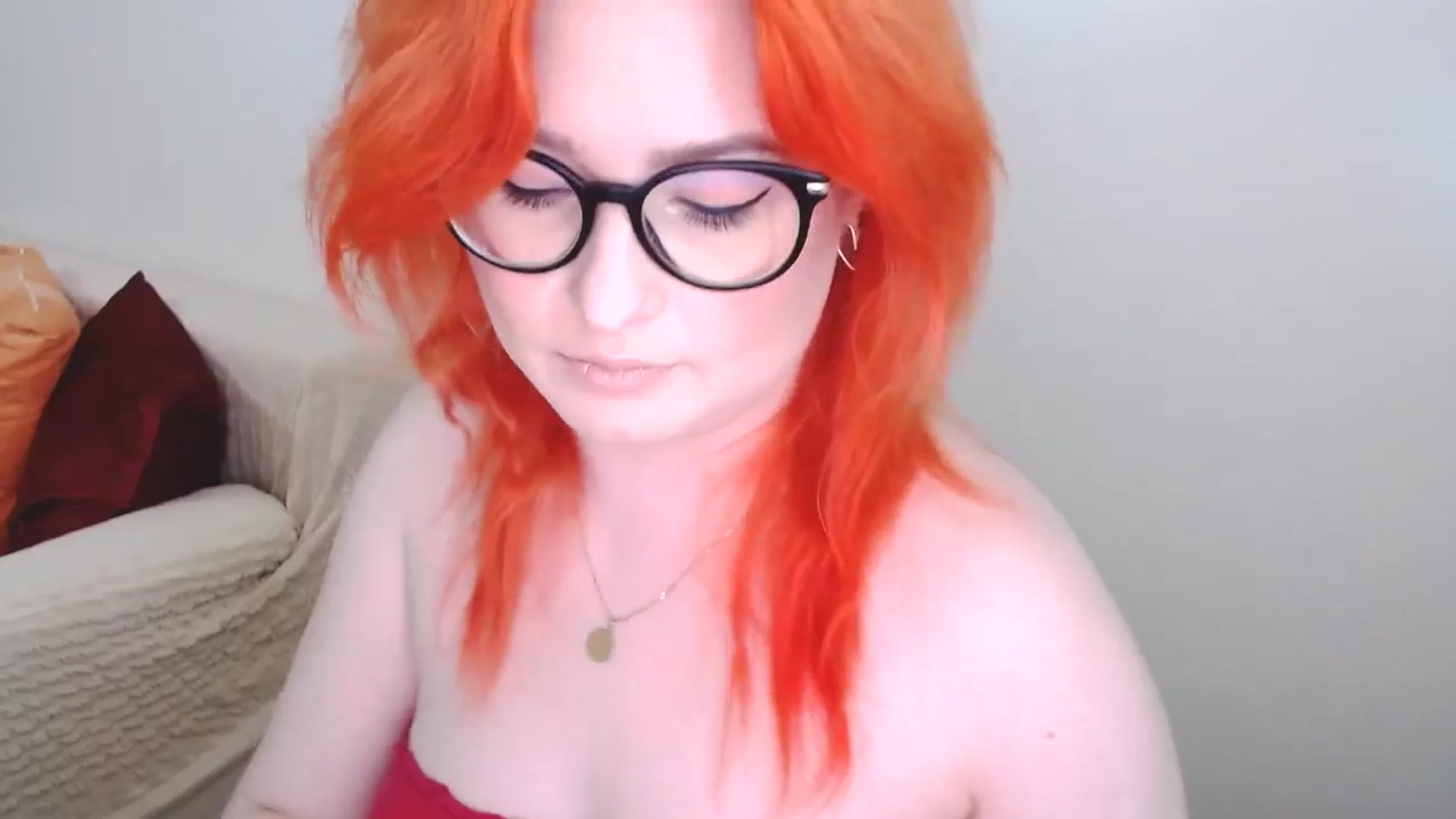 Gallery image thumbnail from EvaStar19's myfreecams stream on, 06/08/2024, 12:21 image 6 of 20
