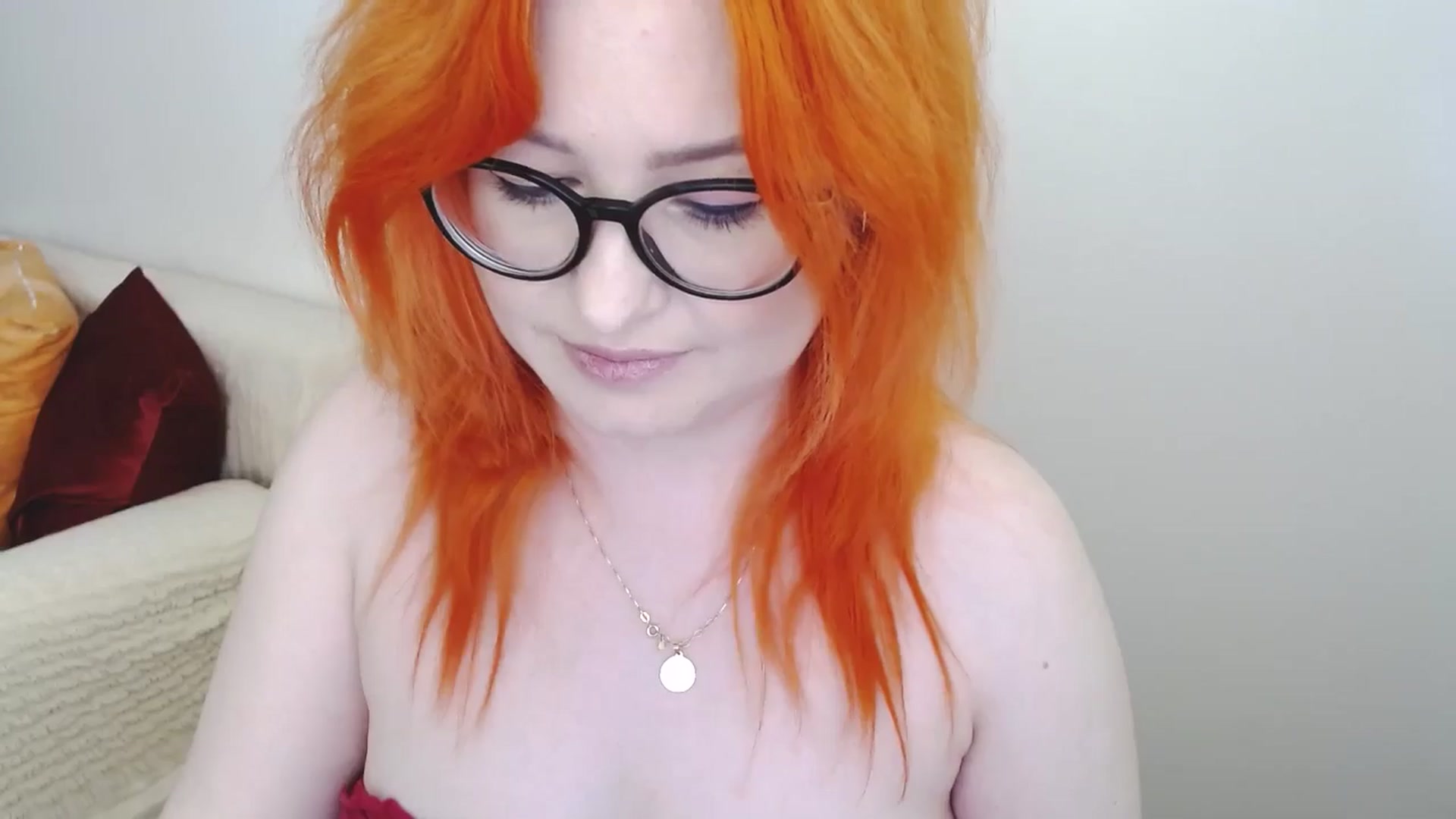 Gallery image thumbnail from EvaStar19's myfreecams stream on, 06/08/2024, 16:13 image 17 of 20