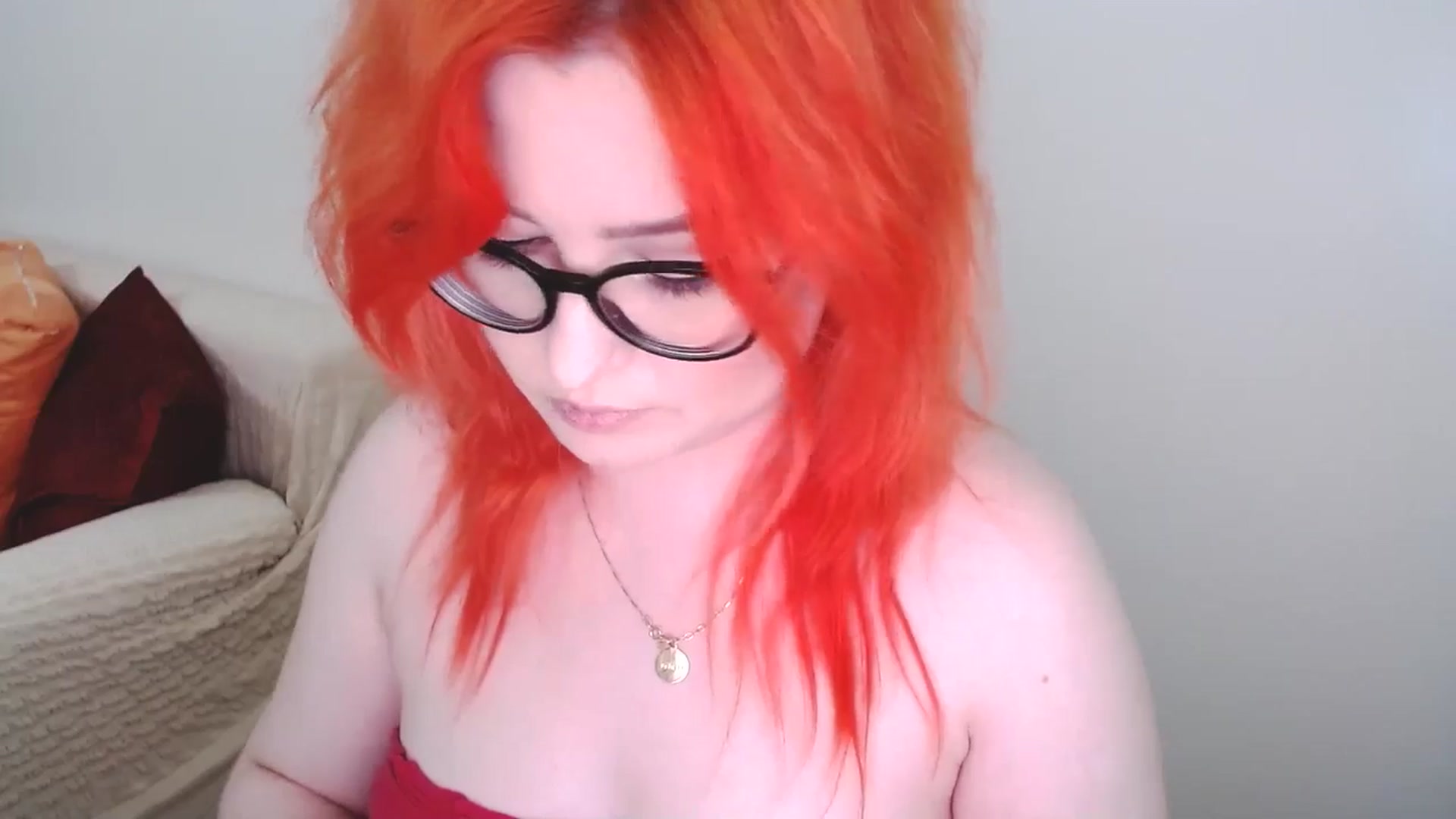 Gallery image thumbnail from EvaStar19's myfreecams stream on, 06/08/2024, 16:13 image 18 of 20