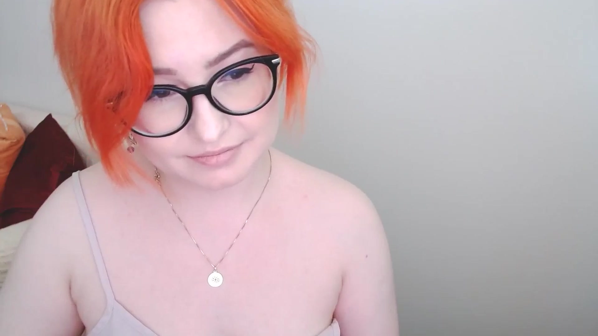 Gallery image thumbnail from EvaStar19's myfreecams stream on, 06/10/2024, 13:26 image 17 of 20