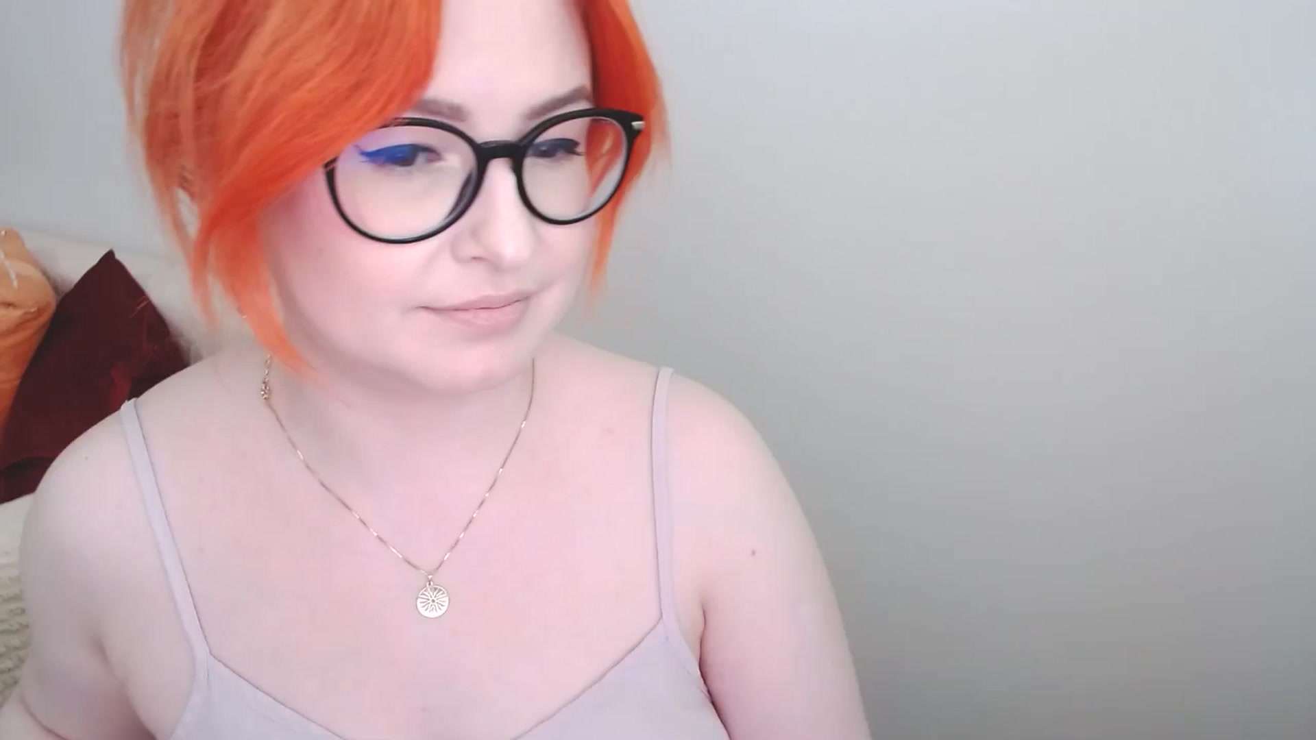 Gallery image thumbnail from EvaStar19's myfreecams stream on, 06/10/2024, 13:26 image 15 of 20
