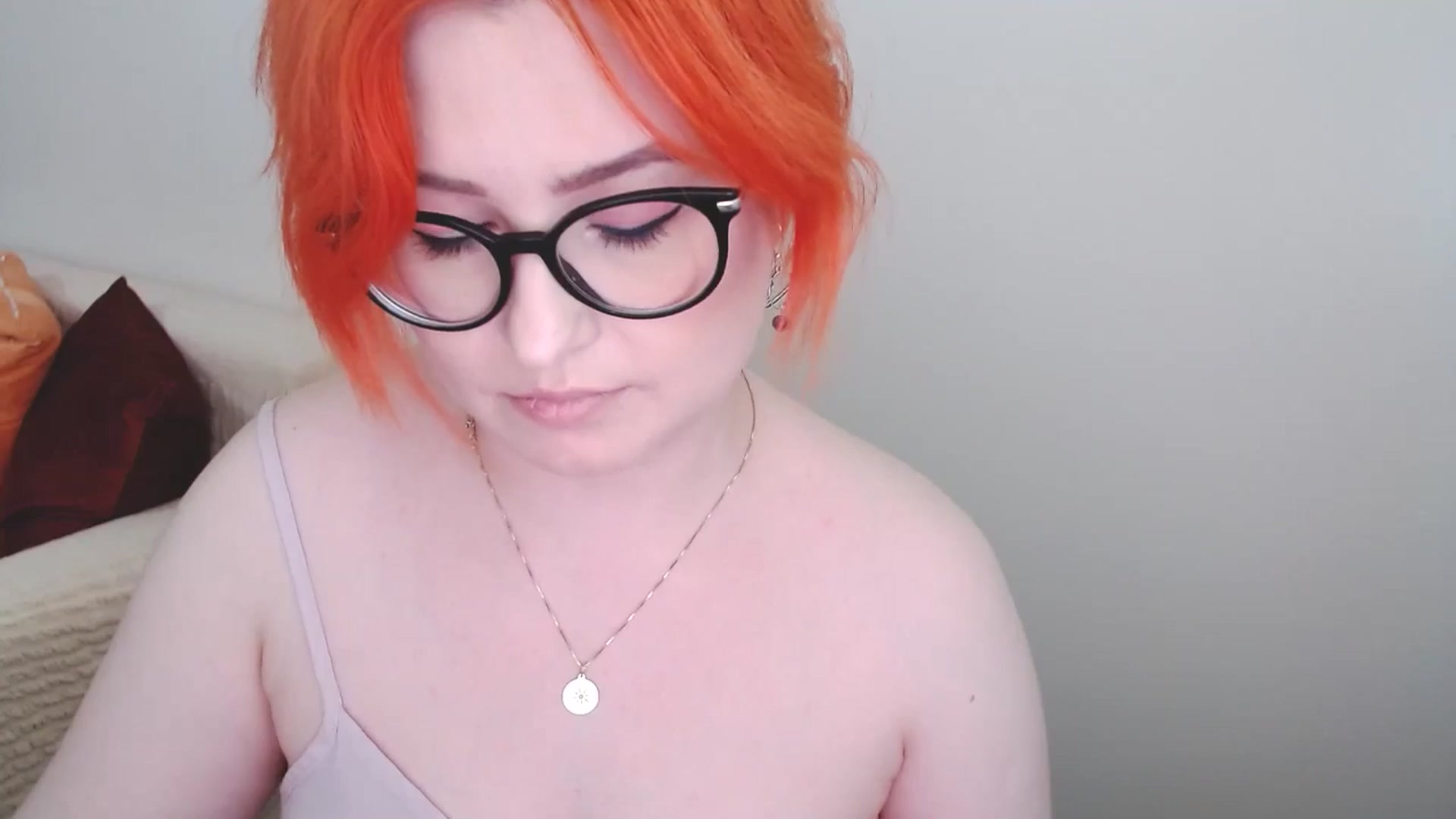 Gallery image thumbnail from EvaStar19's myfreecams stream on, 06/10/2024, 13:26 image 18 of 20