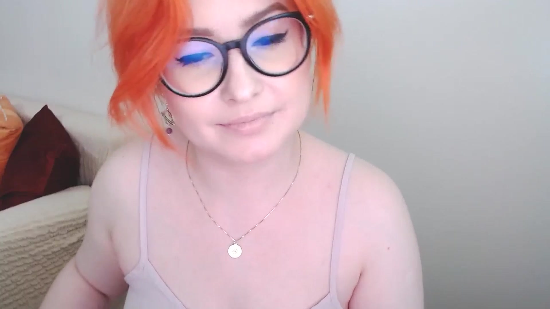 Gallery image thumbnail from EvaStar19's myfreecams stream on, 06/10/2024, 13:26 image 3 of 20