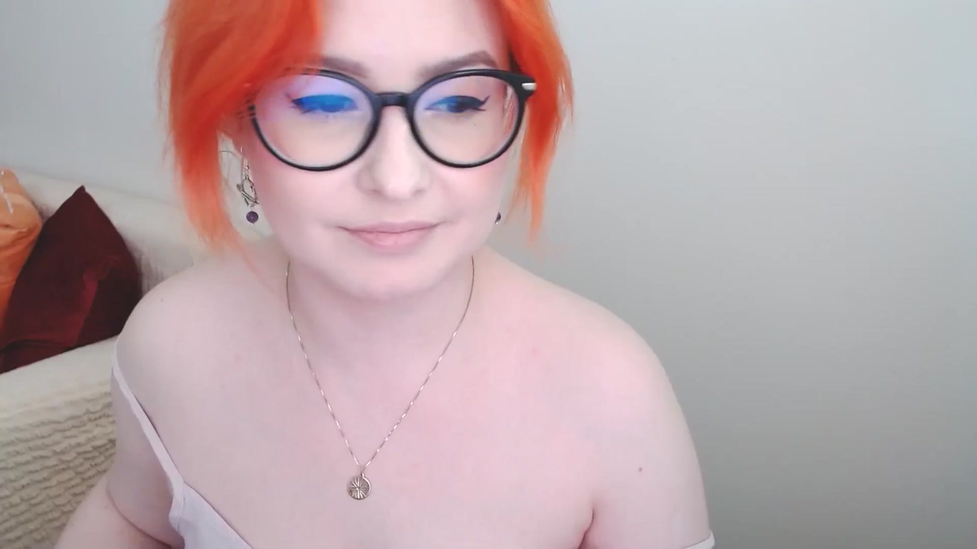 Gallery image thumbnail from EvaStar19's myfreecams stream on, 06/10/2024, 14:09 image 4 of 20