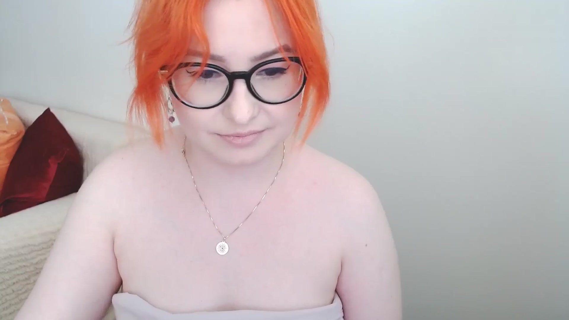 Gallery image thumbnail from EvaStar19's myfreecams stream on, 06/10/2024, 16:30 image 10 of 20