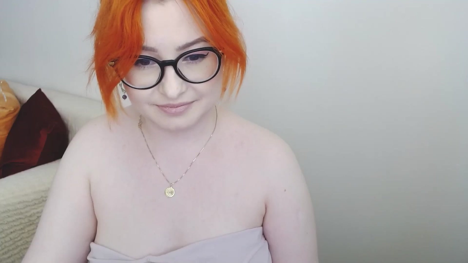 Gallery image thumbnail from EvaStar19's myfreecams stream on, 06/10/2024, 16:30 image 18 of 20