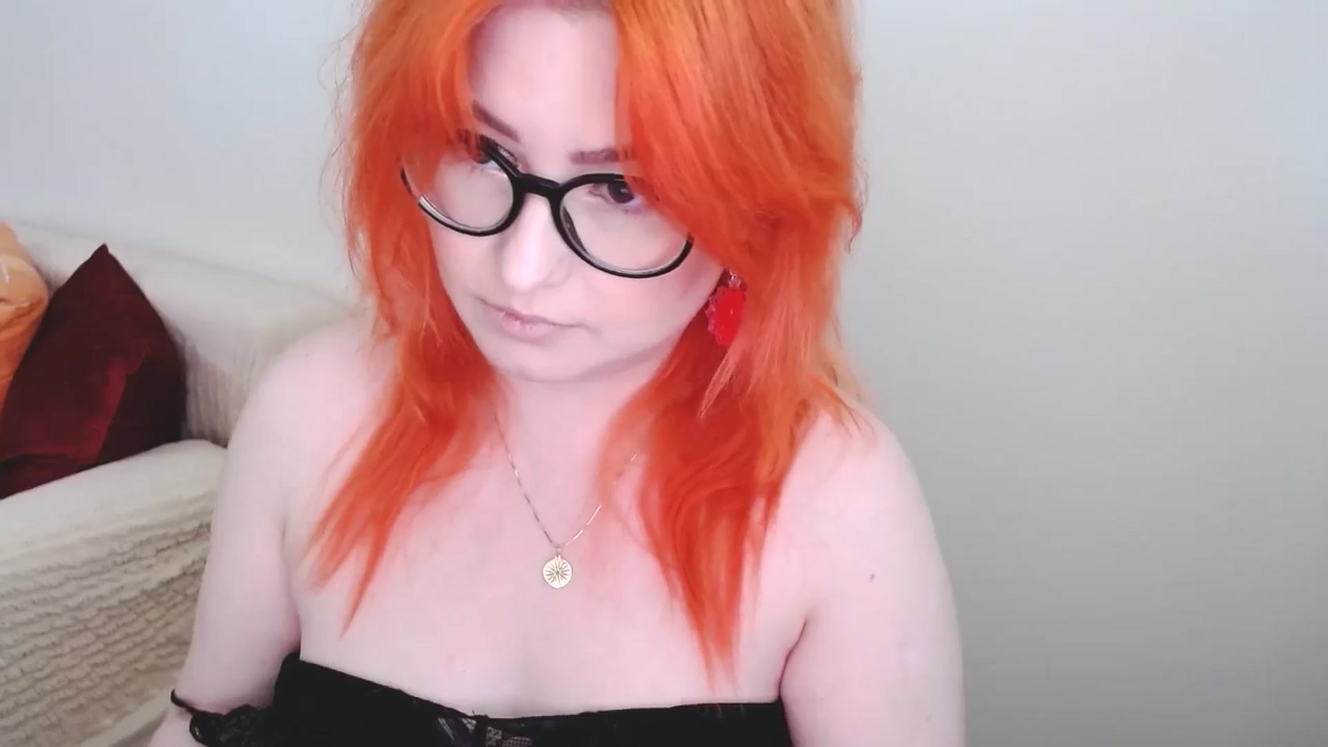 Gallery image thumbnail from EvaStar19's myfreecams stream on, 06/12/2024, 14:35 image 11 of 20