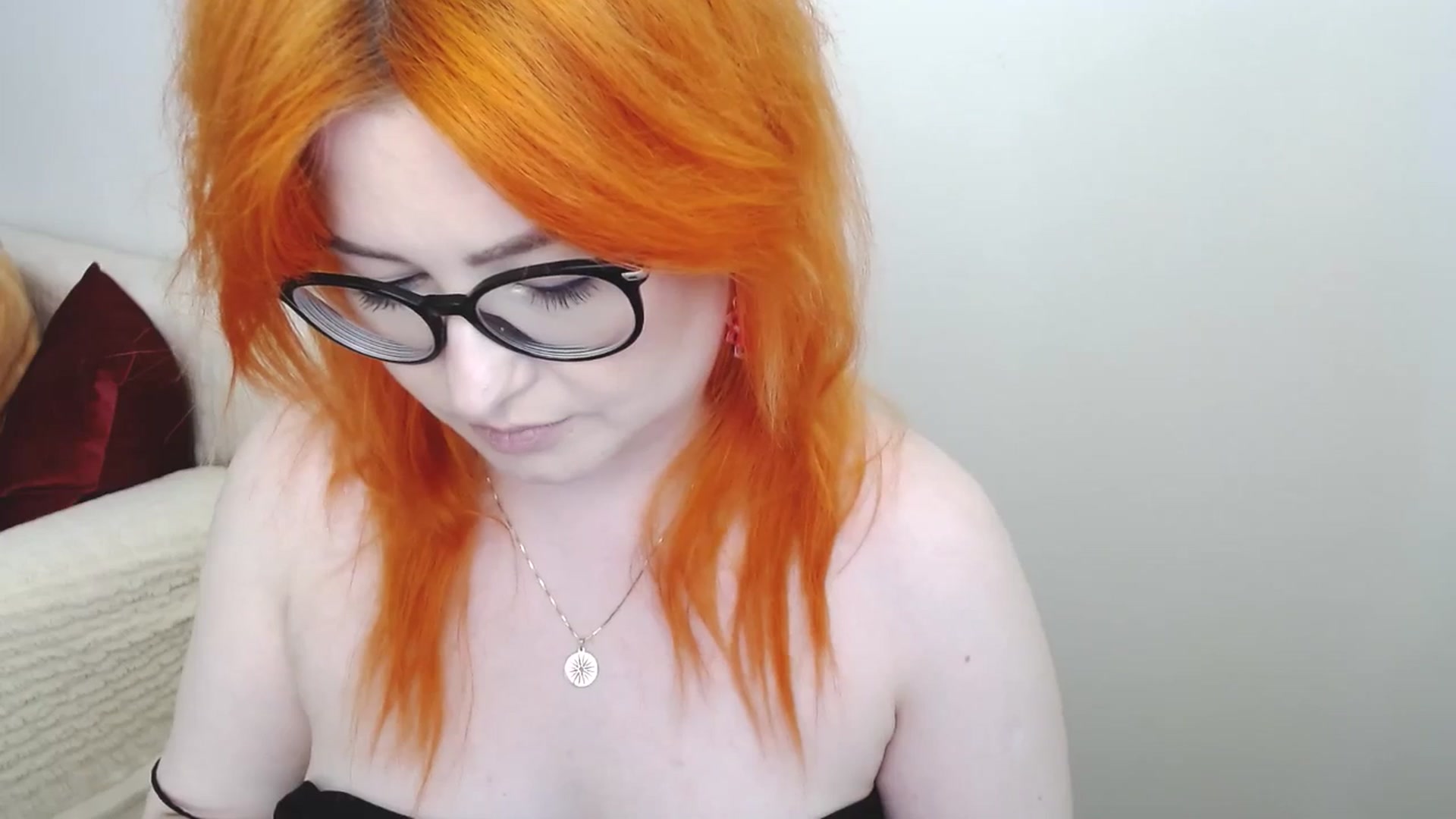 Gallery image thumbnail from EvaStar19's myfreecams stream on, 06/12/2024, 16:47 image 12 of 20
