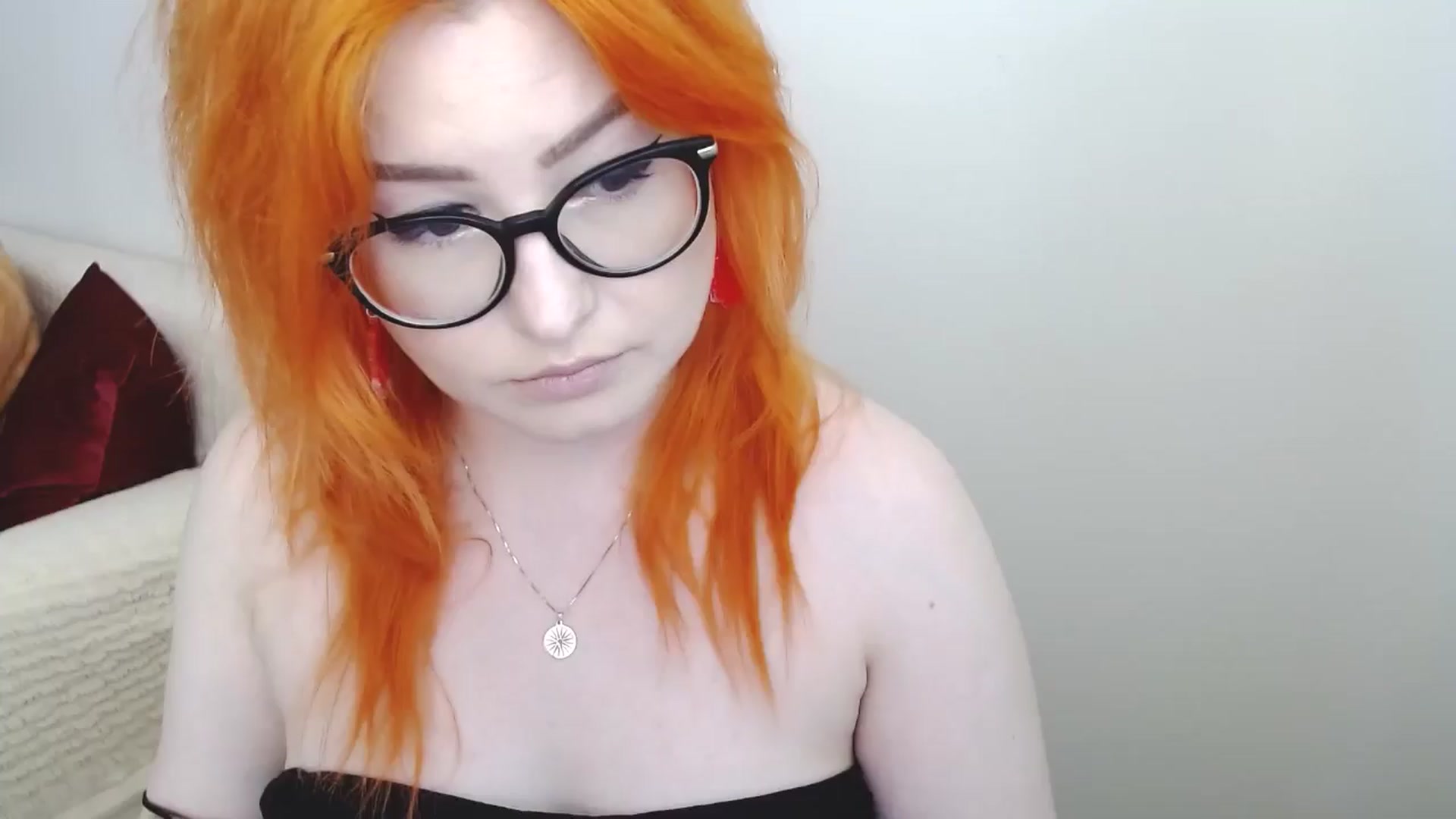 Gallery image thumbnail from EvaStar19's myfreecams stream on, 06/12/2024, 16:47 image 8 of 20
