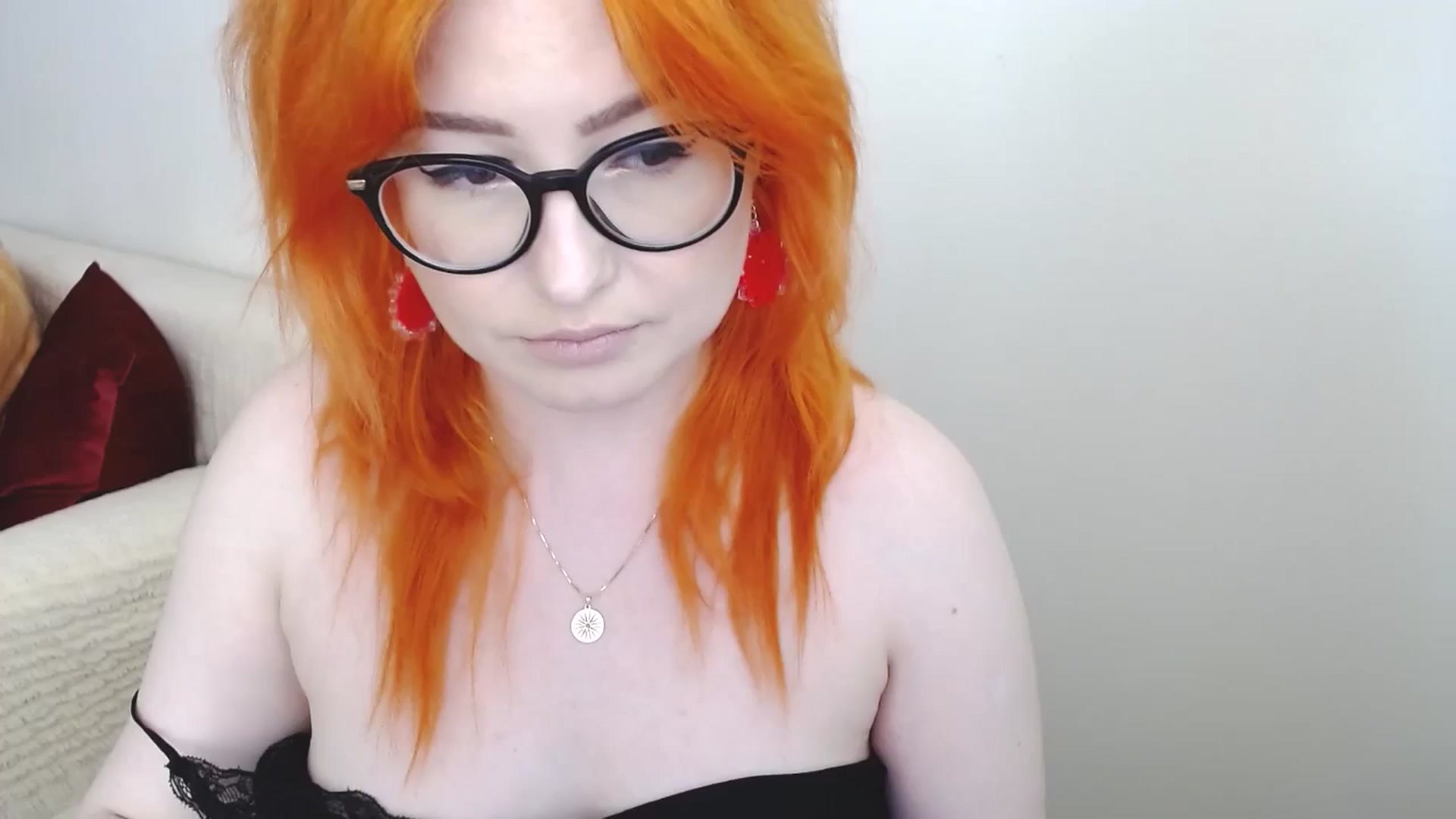 Gallery image thumbnail from EvaStar19's myfreecams stream on, 06/12/2024, 16:47 image 1 of 20