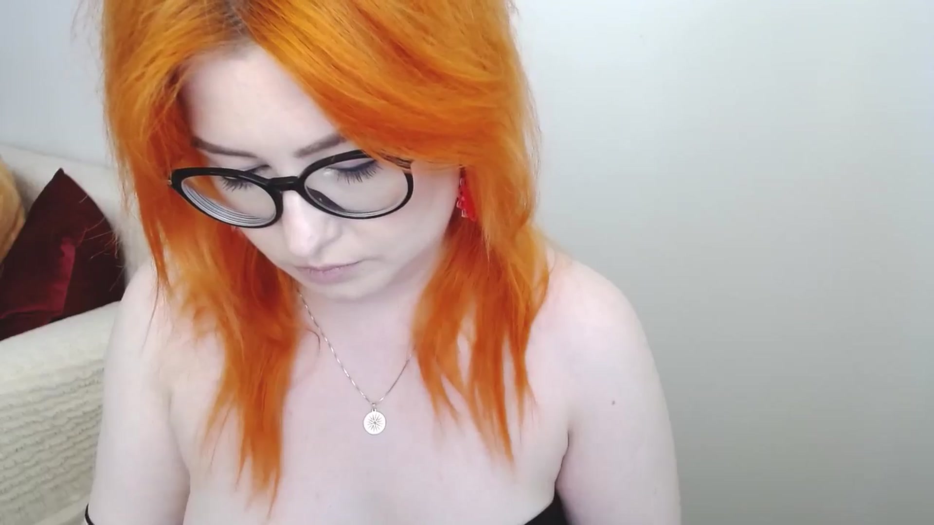Gallery image thumbnail from EvaStar19's myfreecams stream on, 06/12/2024, 16:47 image 7 of 20