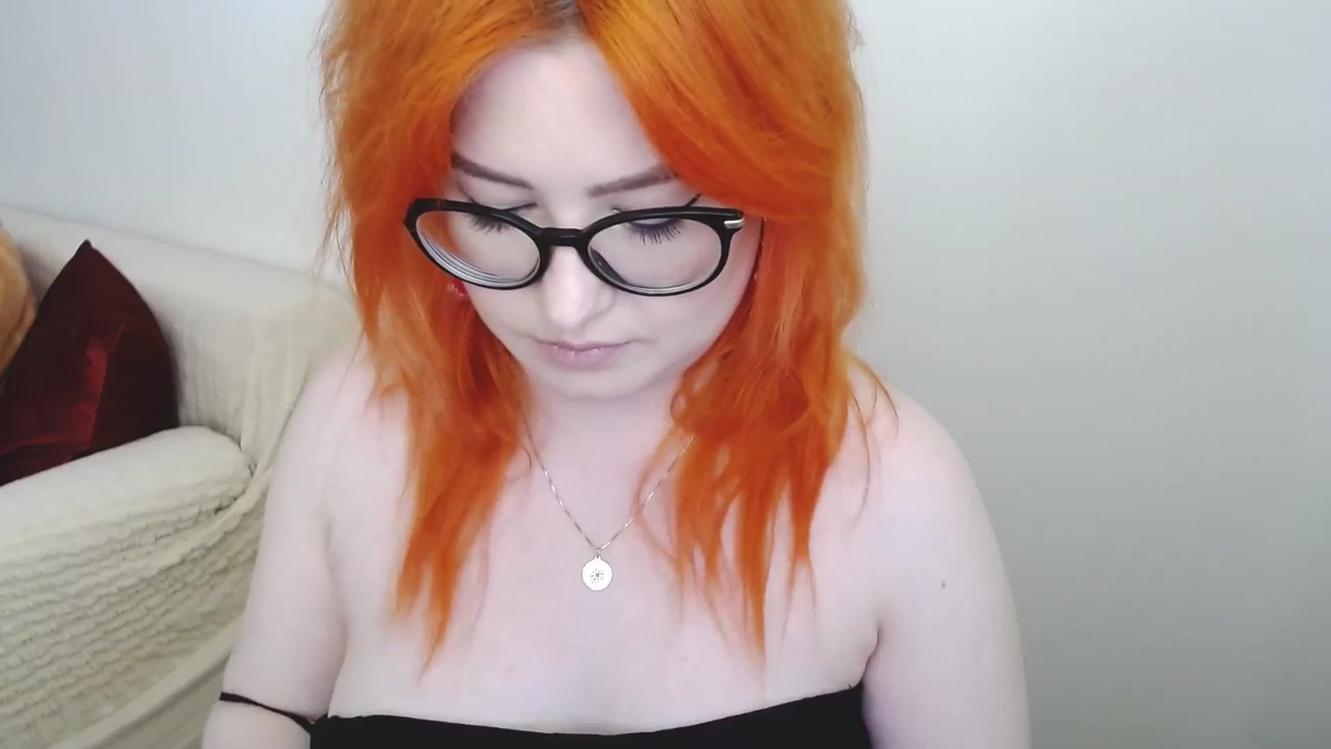 Gallery image thumbnail from EvaStar19's myfreecams stream on, 06/12/2024, 16:47 image 19 of 20