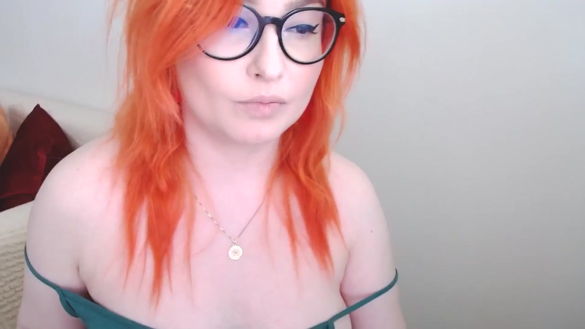 Gallery image thumbnail from EvaStar19's myfreecams stream on, 06/14/2024, 12:56 image 2 of 20