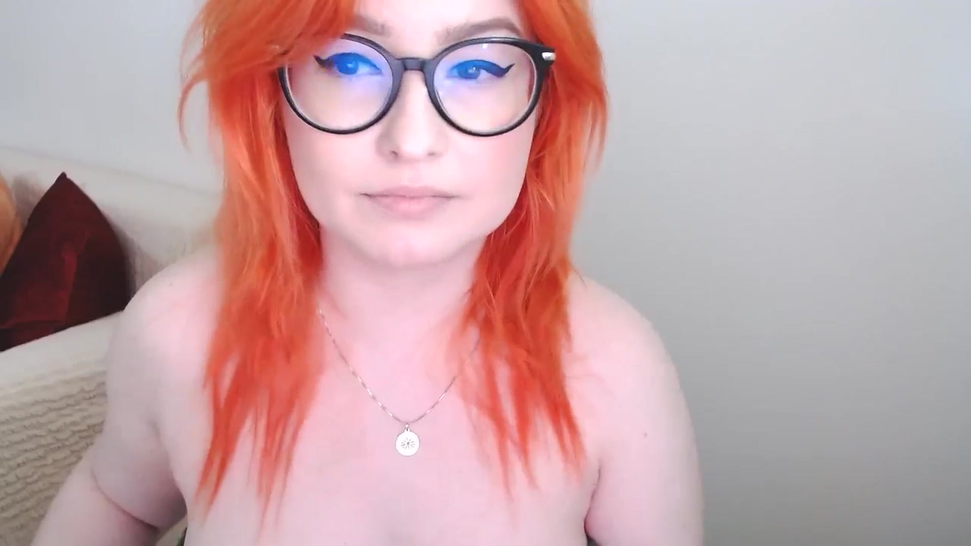 Gallery image thumbnail from EvaStar19's myfreecams stream on, 06/14/2024, 12:56 image 18 of 20