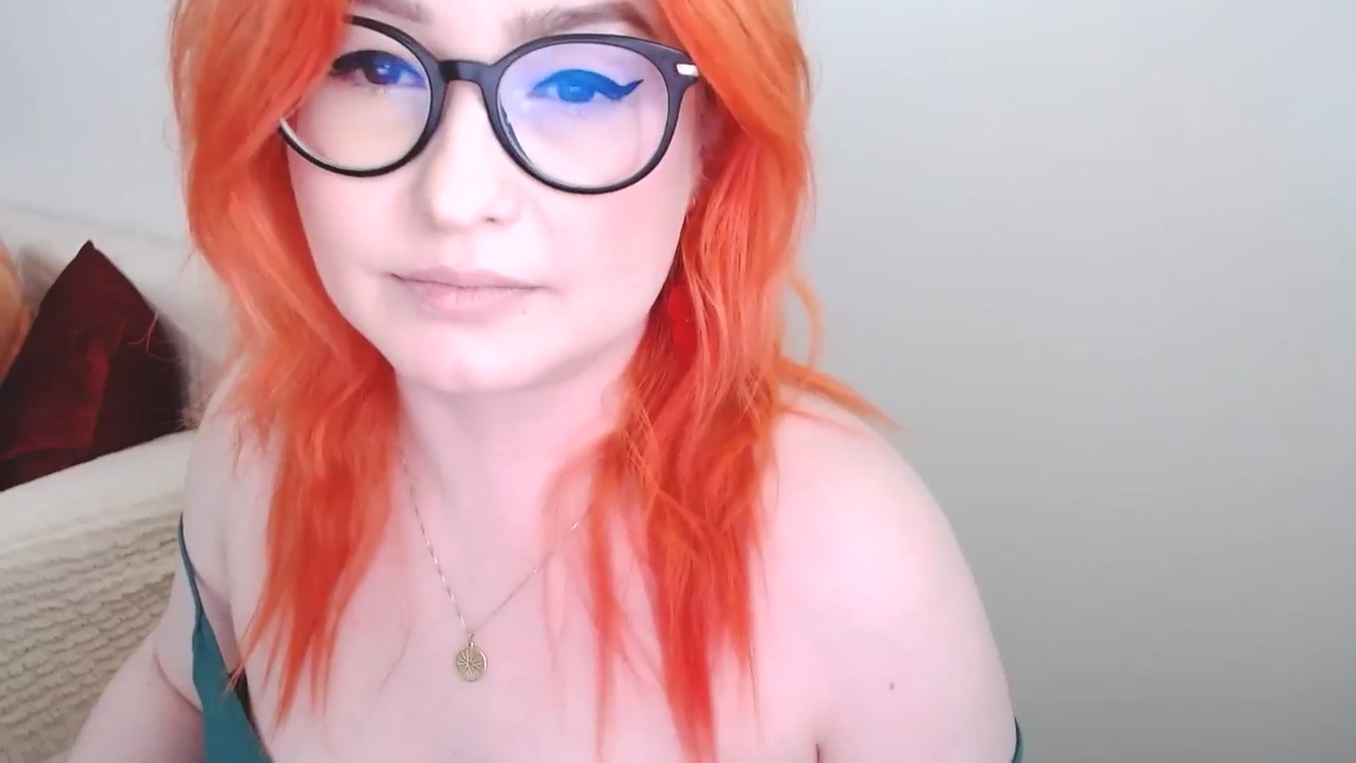 Gallery image thumbnail from EvaStar19's myfreecams stream on, 06/14/2024, 12:56 image 6 of 20