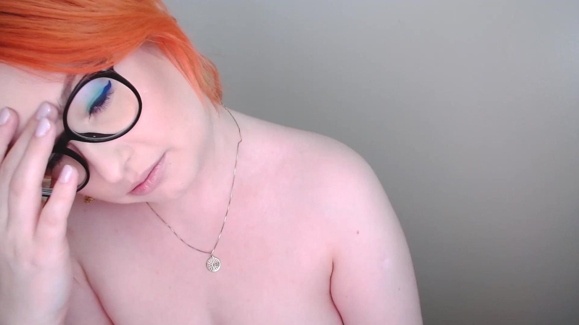 Gallery image thumbnail from EvaStar19's myfreecams stream on, 06/15/2024, 11:52 image 11 of 20