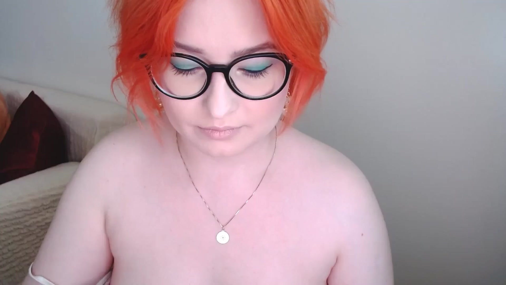 Gallery image thumbnail from EvaStar19's myfreecams stream on, 06/15/2024, 11:52 image 7 of 20