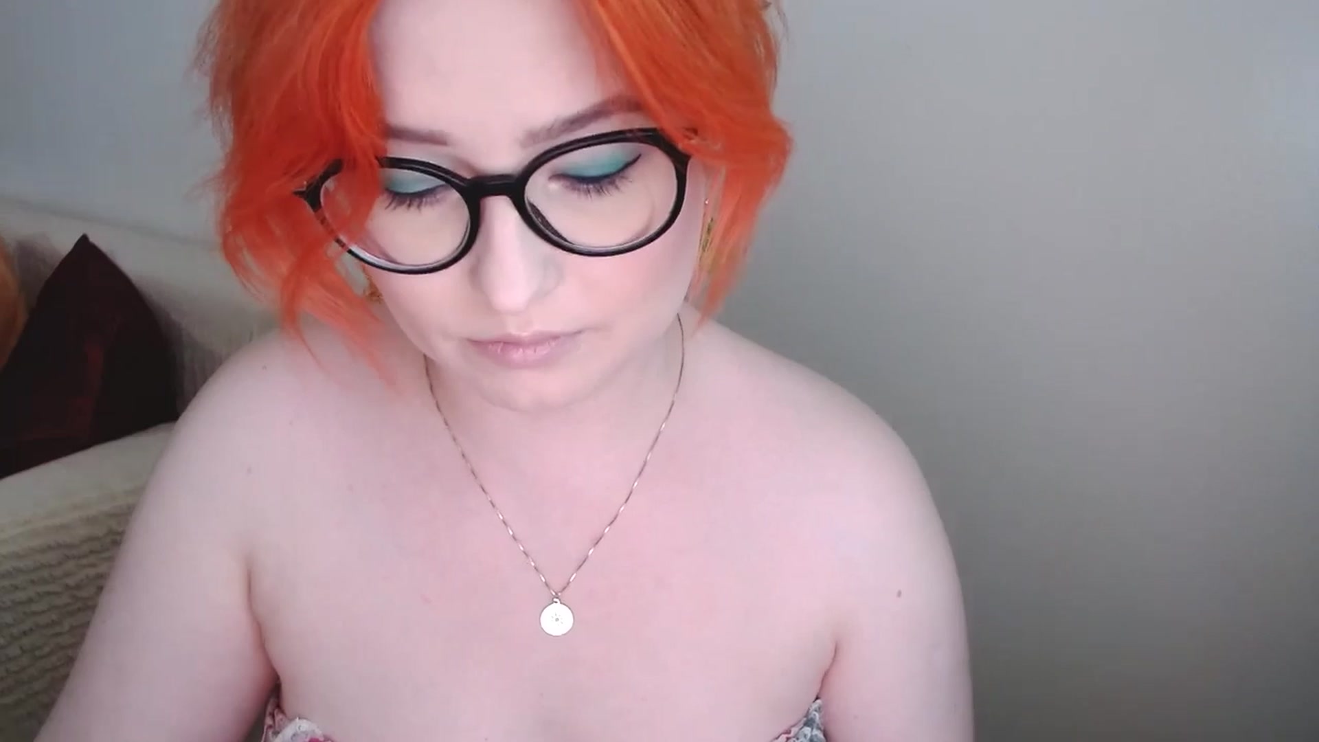 Gallery image thumbnail from EvaStar19's myfreecams stream on, 06/15/2024, 11:52 image 13 of 20