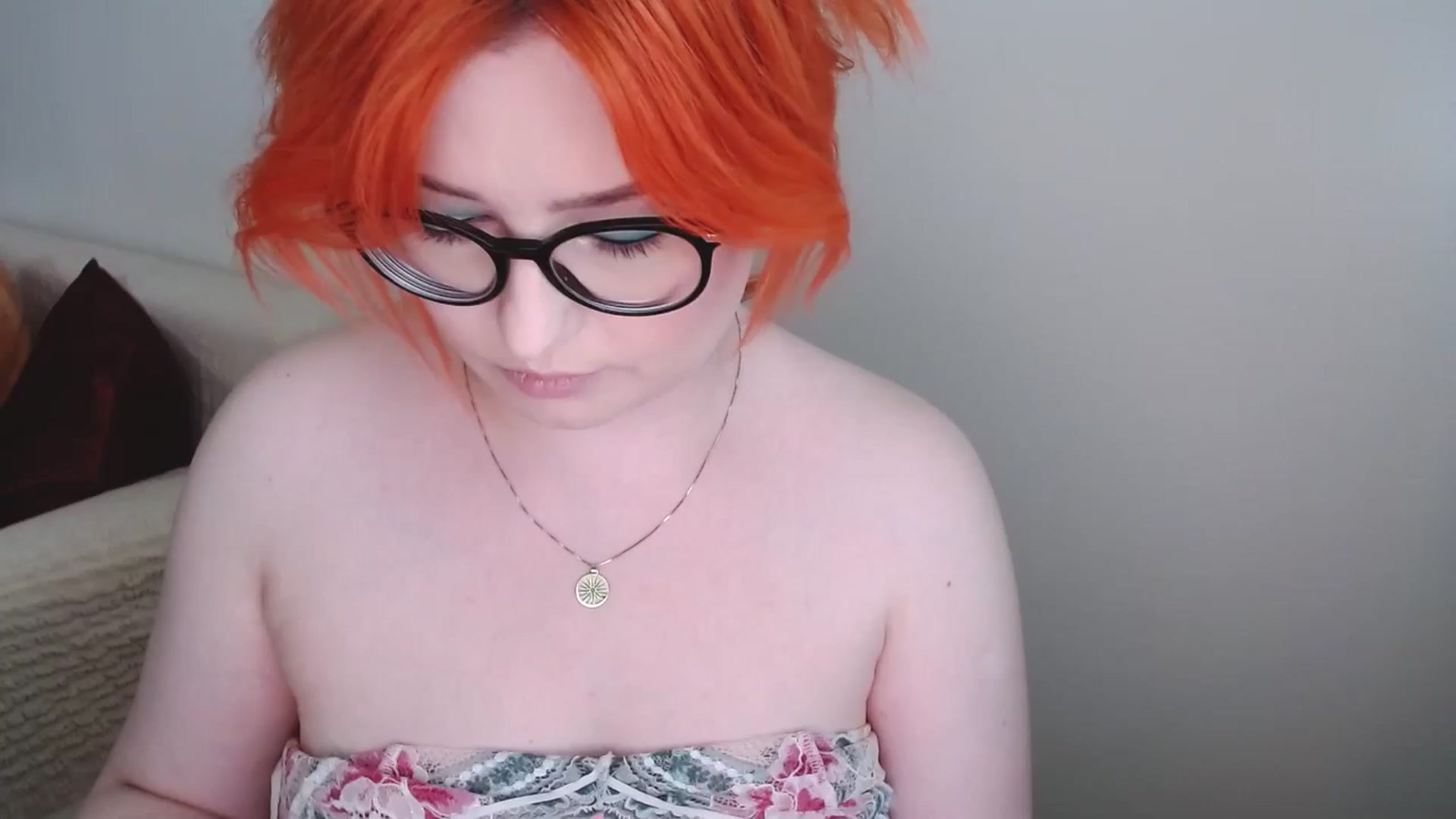 Gallery image thumbnail from EvaStar19's myfreecams stream on, 06/15/2024, 12:45 image 1 of 20