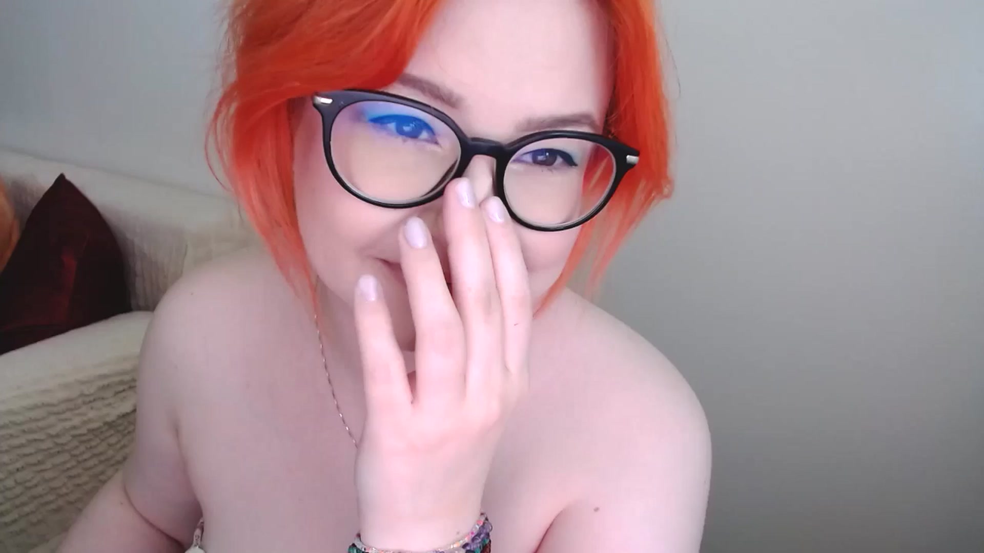 Gallery image thumbnail from EvaStar19's myfreecams stream on, 06/15/2024, 12:45 image 15 of 20