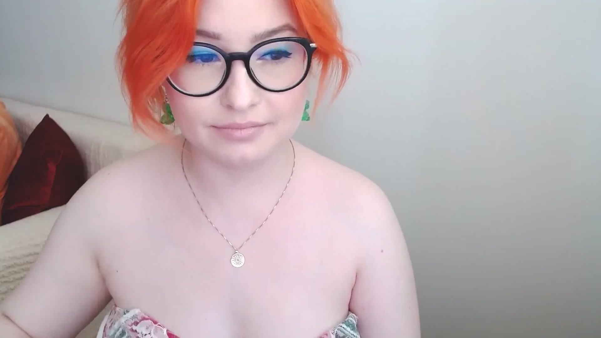 Gallery image thumbnail from EvaStar19's myfreecams stream on, 06/15/2024, 15:22 image 19 of 20